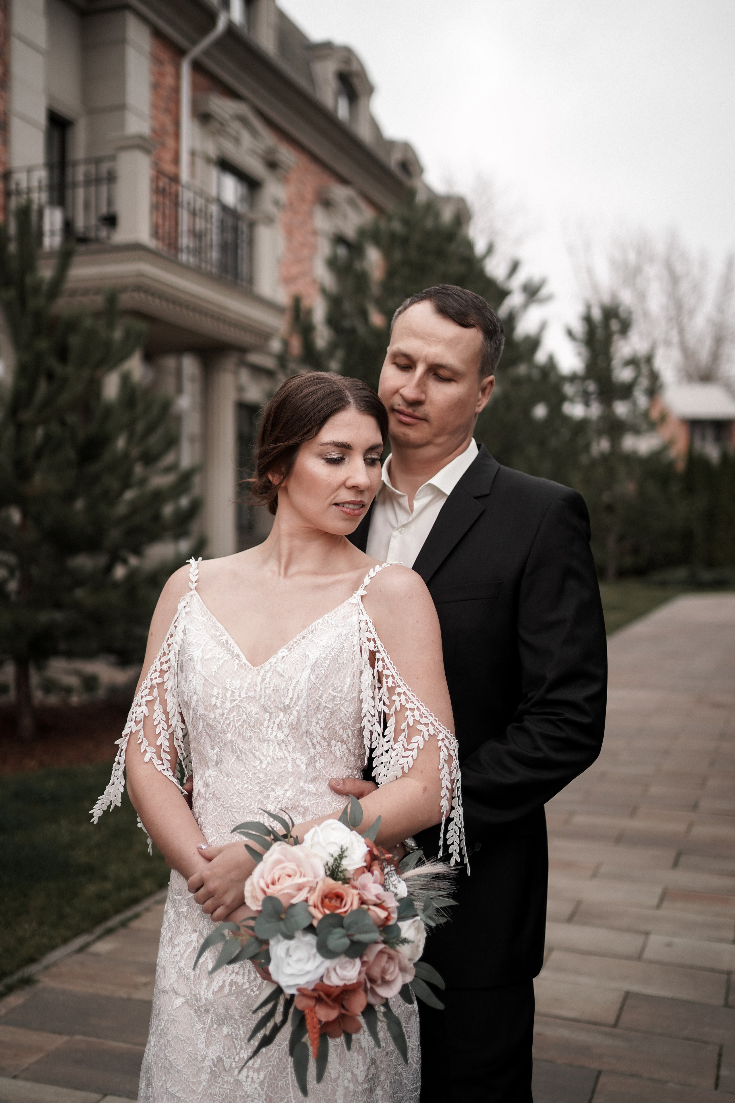 Свадебная фотосессия в Графском парке. Ростов-на-Дону. Свадебный фотограф в Ростове-на-Дону. Таинство Крещения и Венчания, семейные фотосессии. Алёна Чёботова