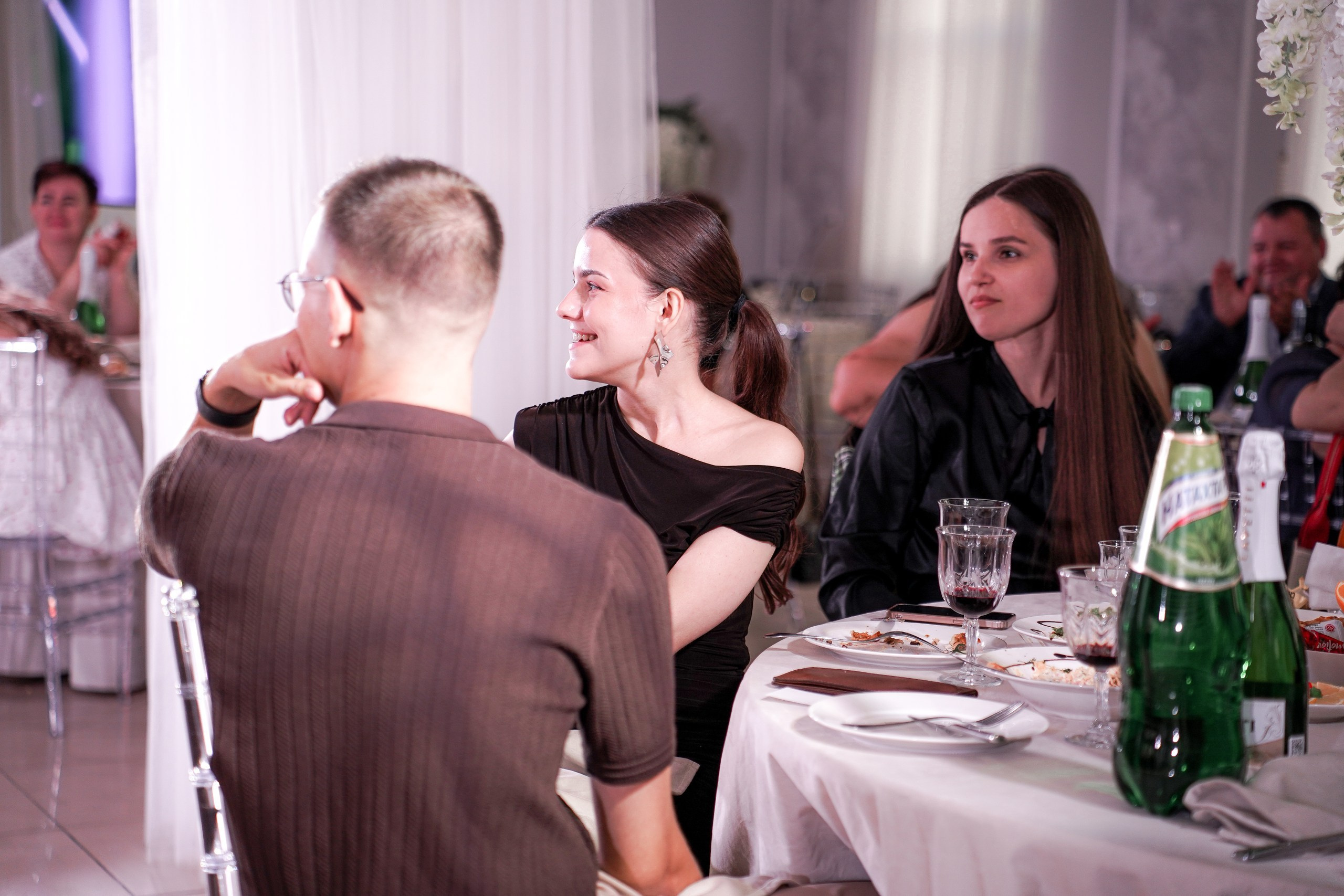 Свадьба «Полный день. Premium». Даниил и Алёна. Фотосессия в Ростове-на-Дону. Свадебный фотограф в Ростове-на-Дону. Таинство Крещения и Венчания, семейные фотосессии. Алёна Чёботова