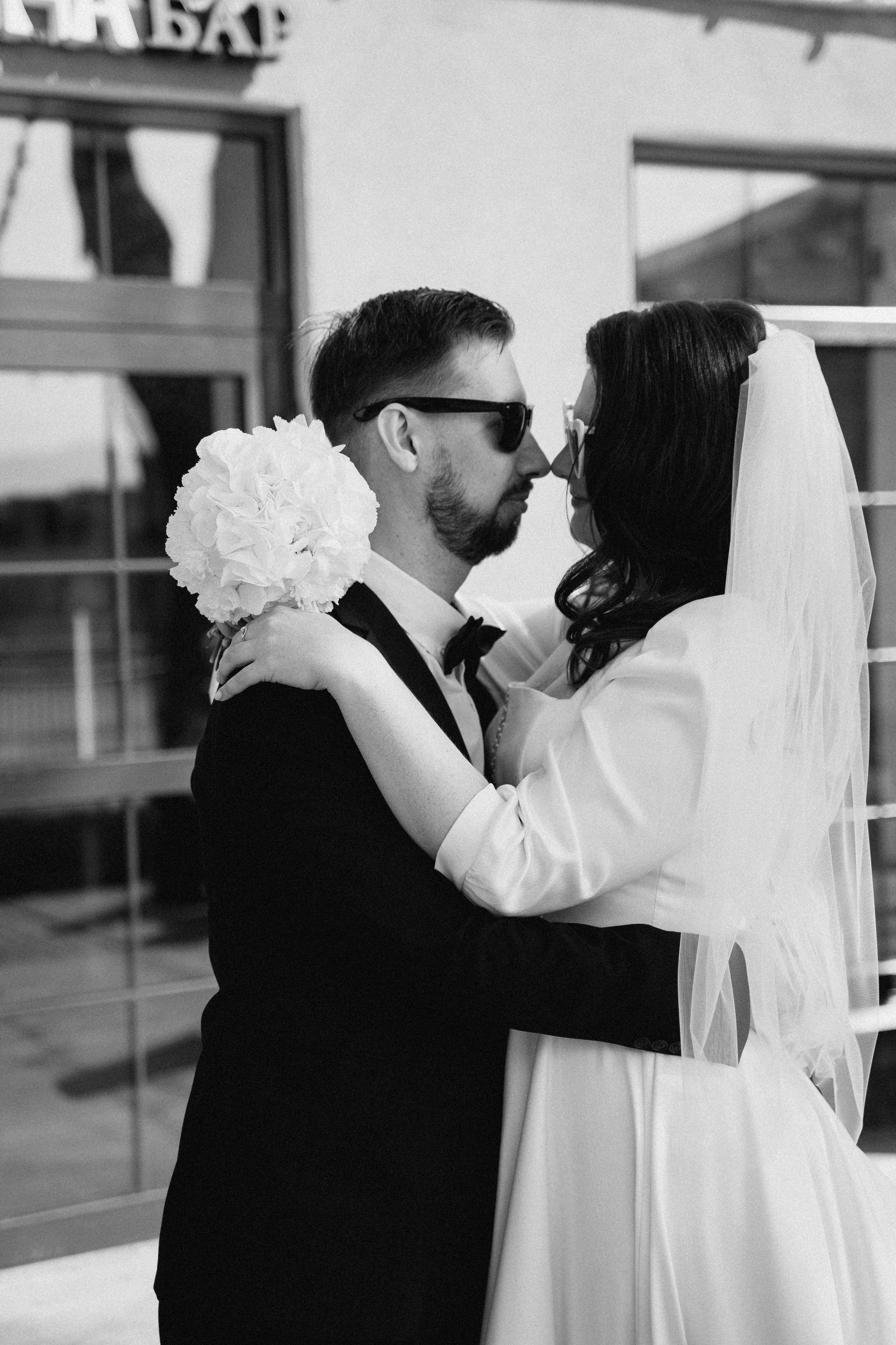 Свадебная фотосъемка в Пскове. Свадебный и семейный фотограф в Пскове и Острове Света Суворова