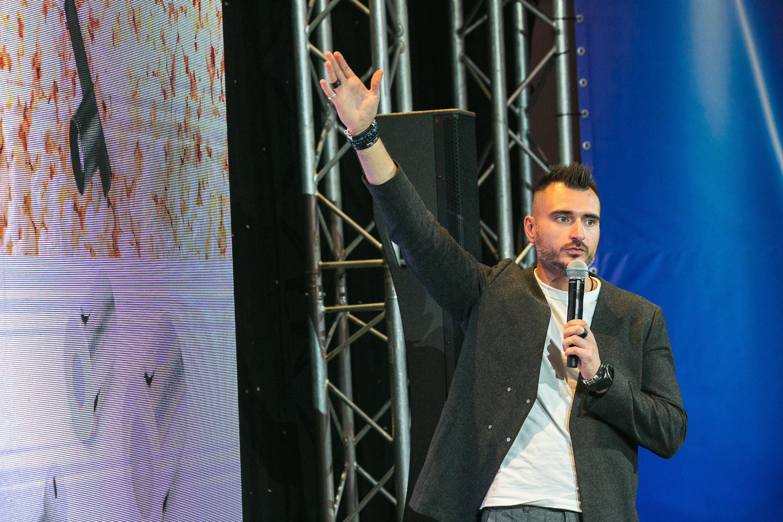 Деловые мероприятия. Профессиональный фотограф Евгений Земцов в Москве. Контент съемка, репортаж мероприятий, бизнес портреты