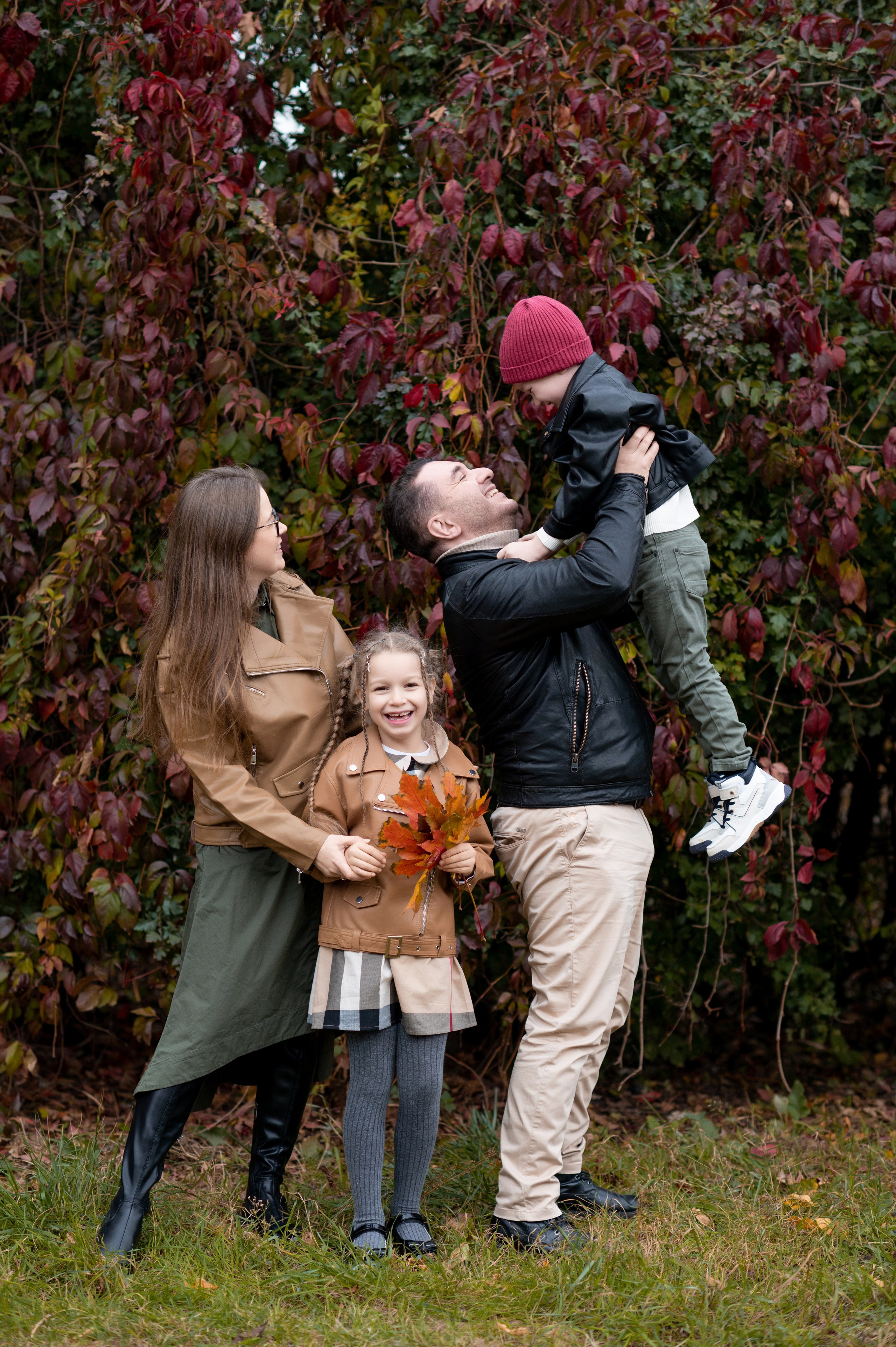 Семья Осенняя Фотосессия. Портретный фотограф в г. Москва Солнцево Яковлева Анастасия