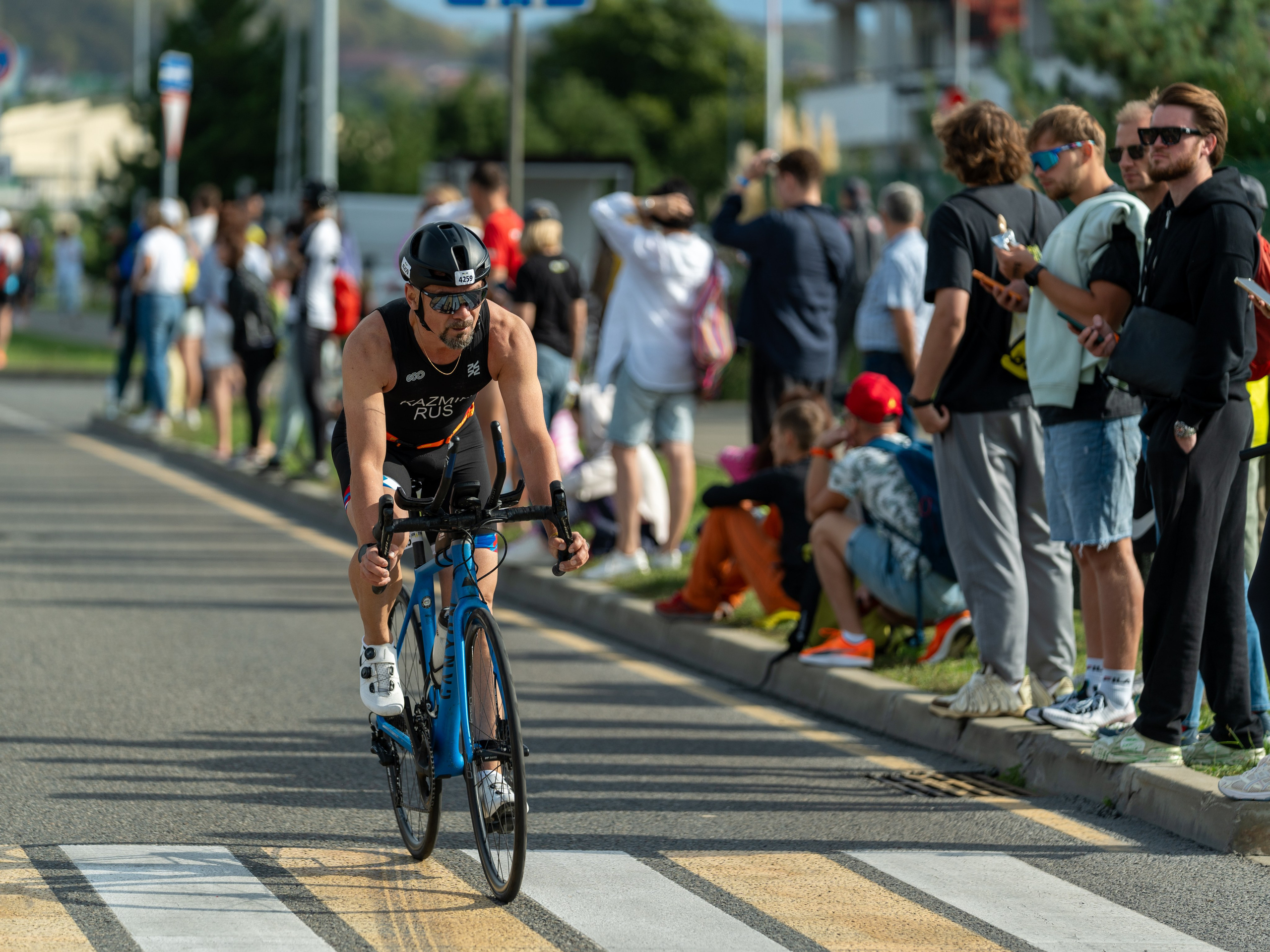 Фотоотчет партнерской интеграции для компании TELE2 на фестивале Ironstar. Репортажный фотограф в Красной Поляне и Сочи Павлюченко Екатерина