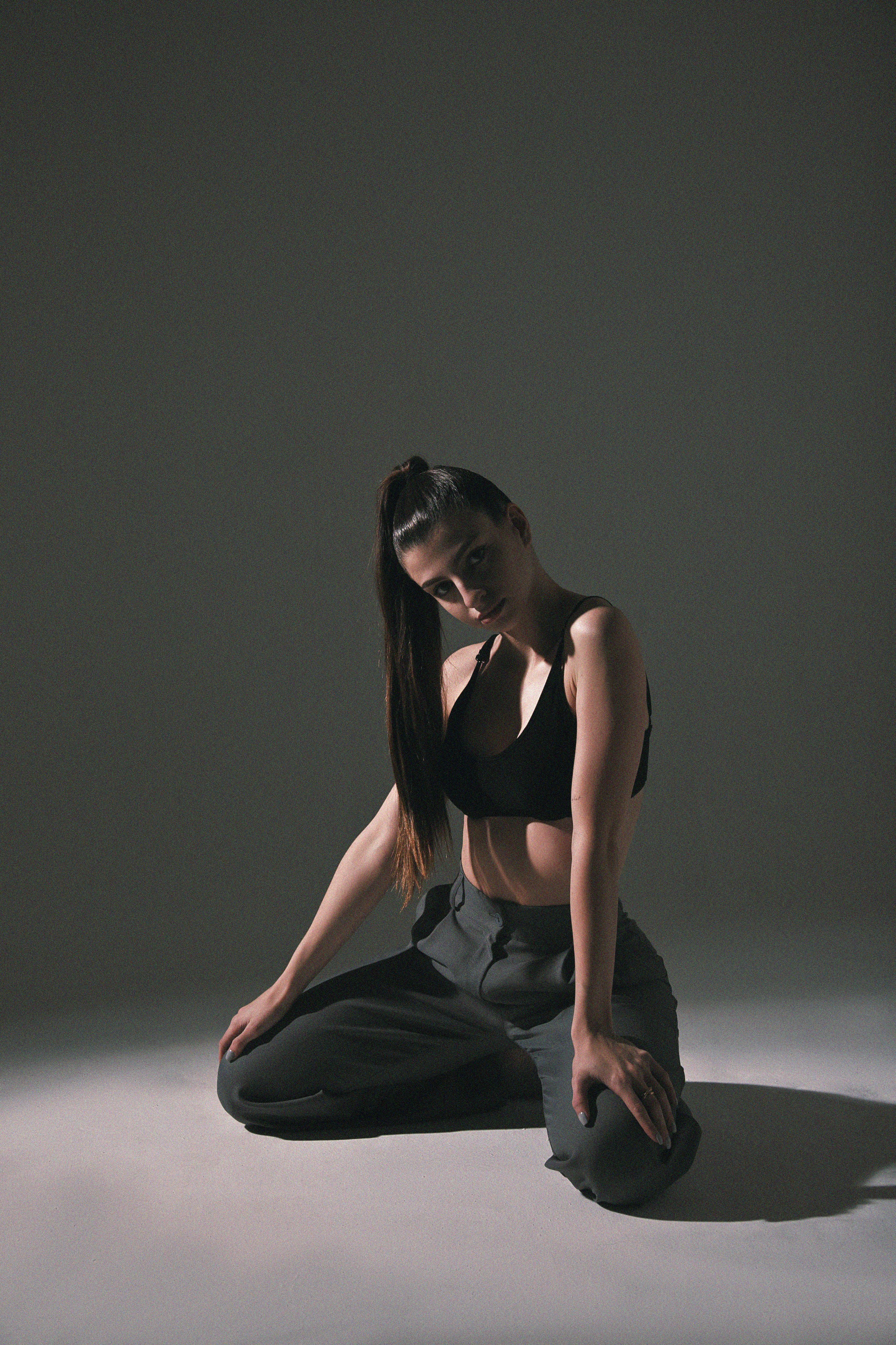 Женская фотосессия в фотостудии. Профессиональный фотограф в Москве