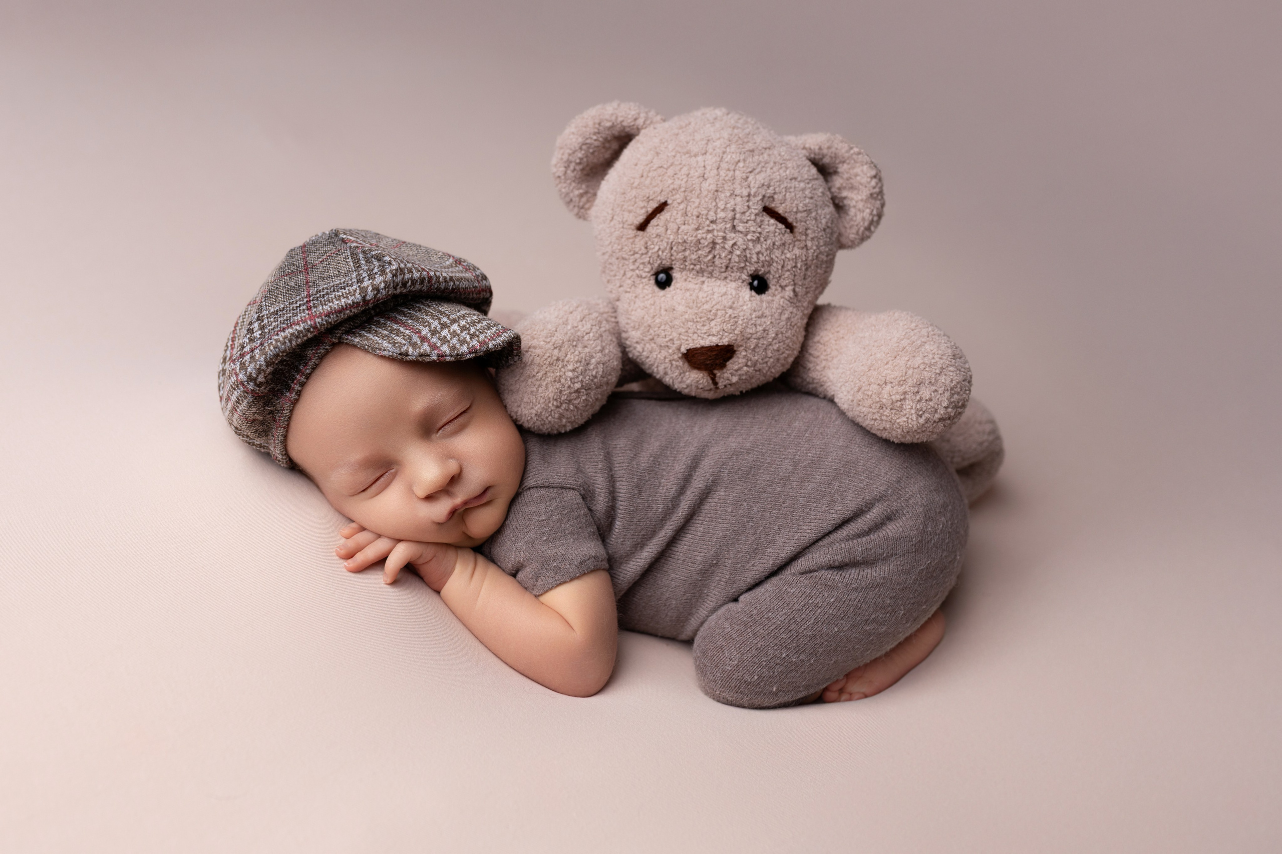 Newborn мальчики. Фотограф новорожденных Модяева Ирина