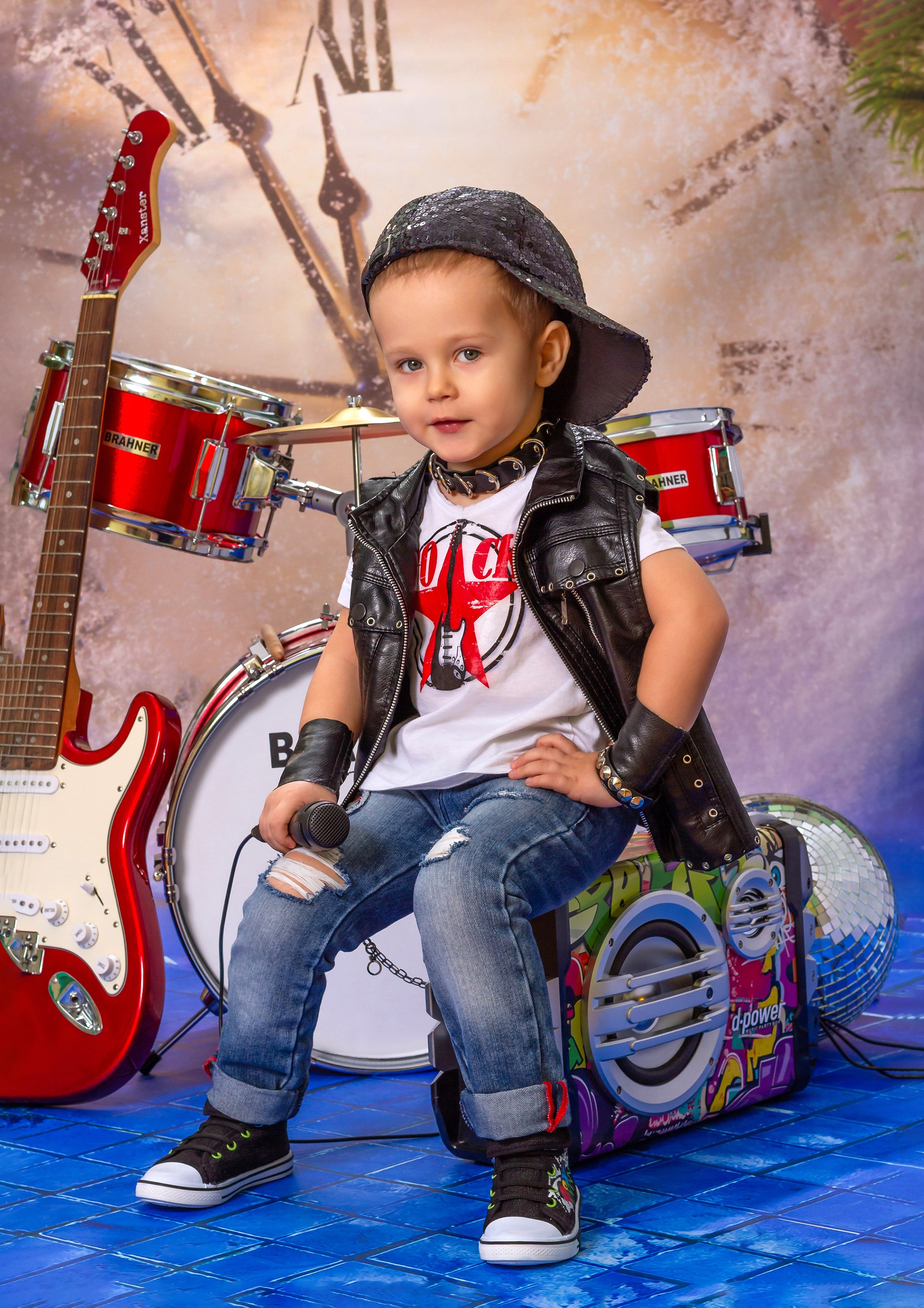 Фотосессия «Новогодняя Рок-Звезда» 2019 год. Фотограф в детский сад Елена Колчева Новокузнецк