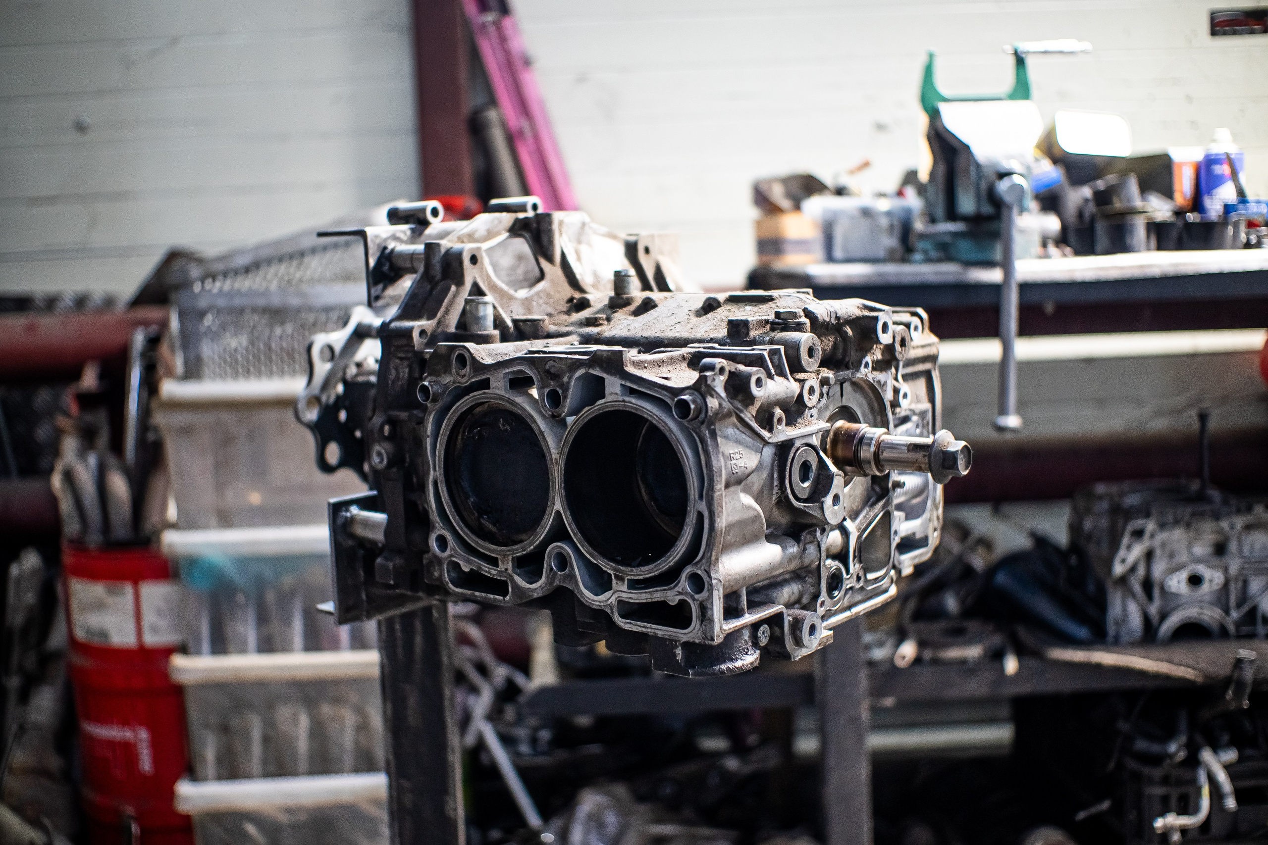 Контент фотосессия для SUBARU SERVICE в Новосибирске. Фотограф в Новосибирске Владислав Унтерберг