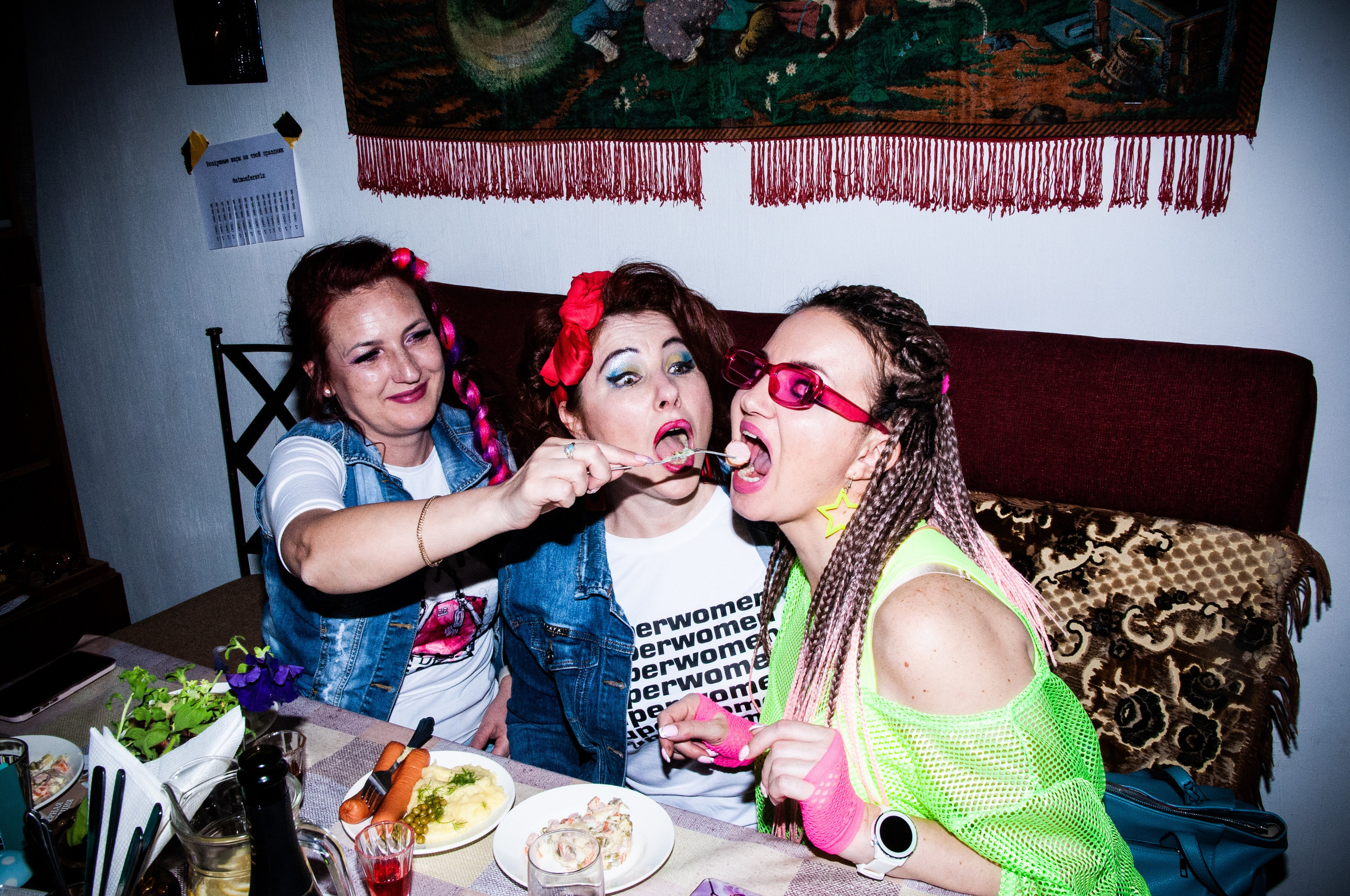 Вечеринка 90-тые. Фотограф Катя Щербина