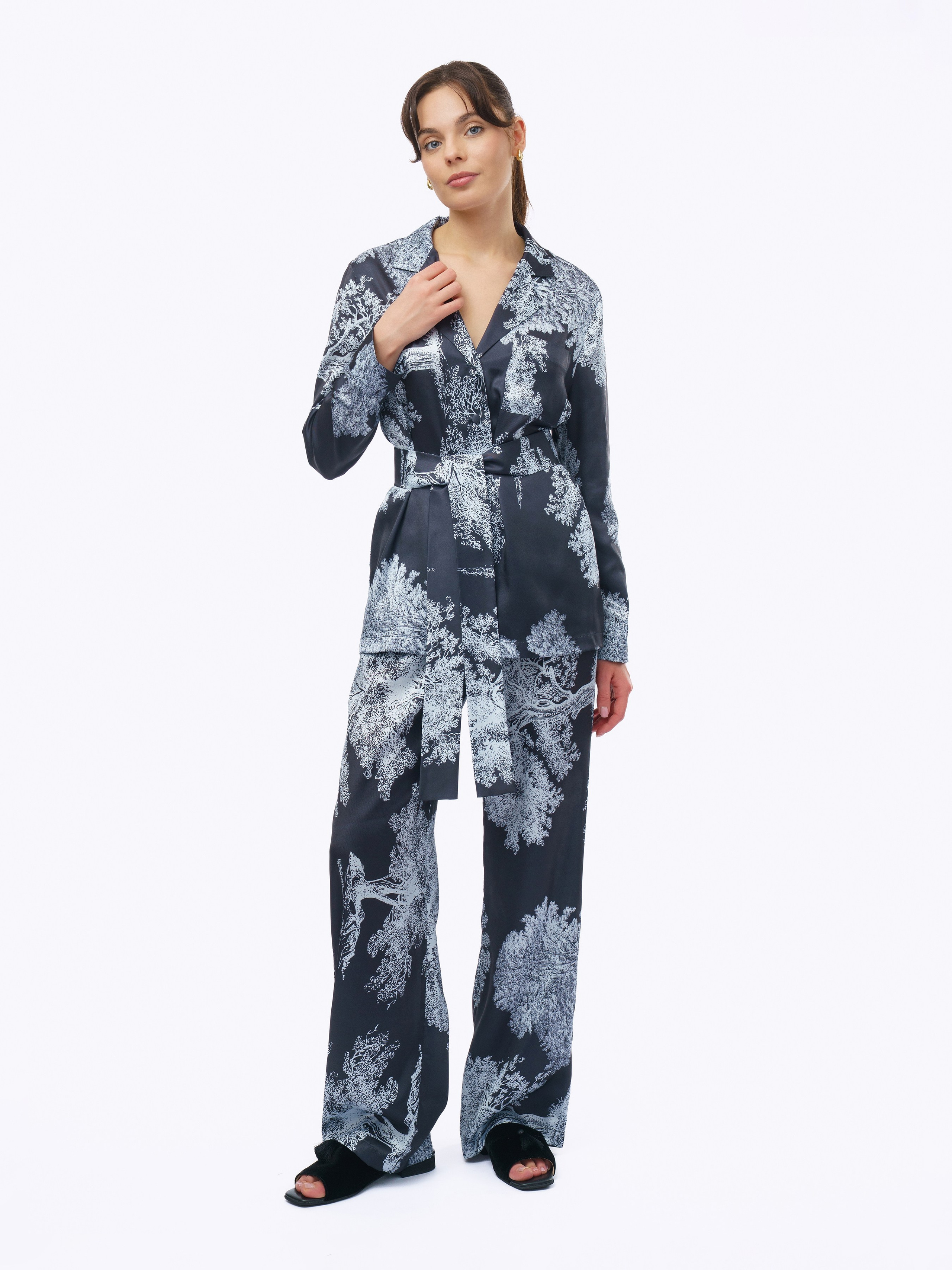 Съемка для бренда PijamaStory. KED Production — продакшн из СПб. Создаём фото, видео и контент, который помогает брендам и селлерам продавать больше