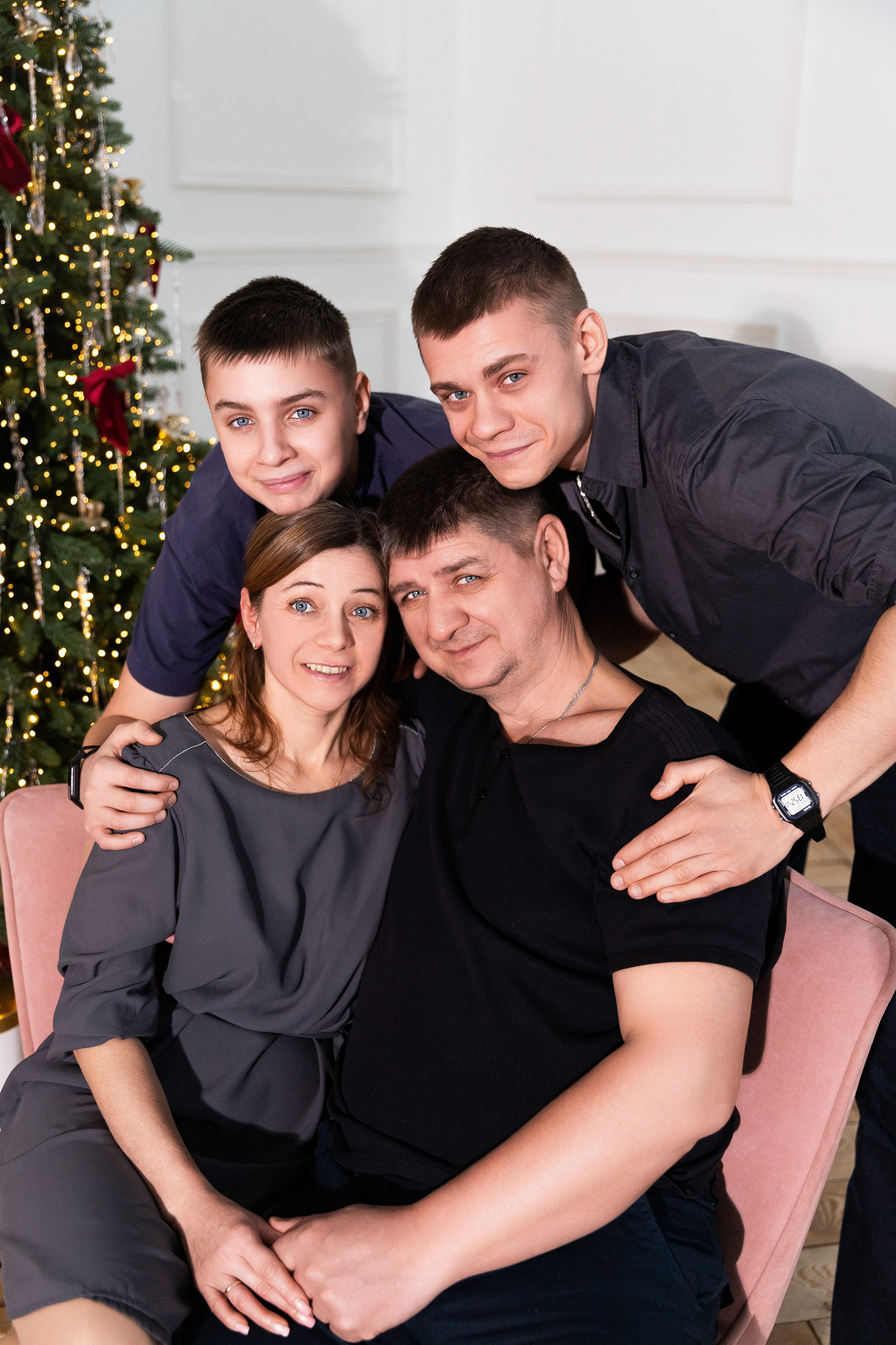 Евгений, Ольга, Данил и Матвей. Семейный фотограф в Екатеринбурге и Красноуфимске Евгения Лягаева