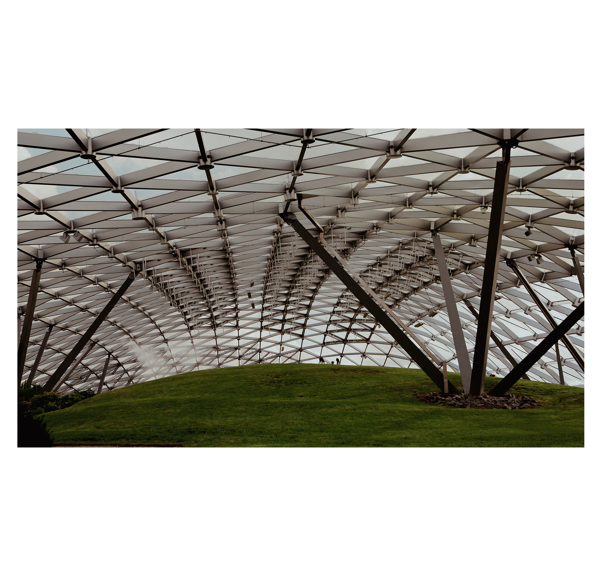 MOSCOW TAPE. Фотограф/дизайнер в Екатеринбурге Хитрый Дмитрий