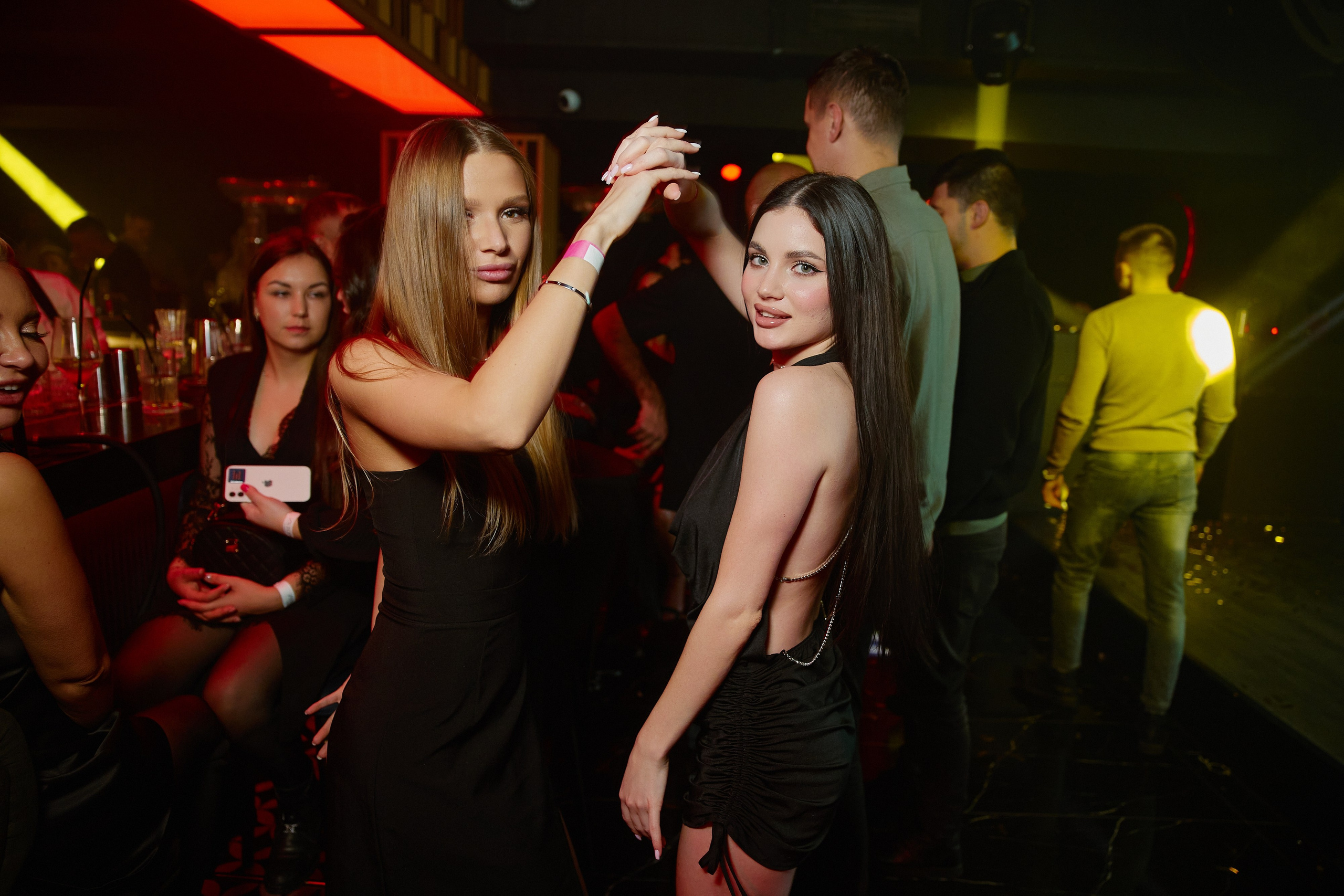 ИSTORИЯ GRAND OPENING. ФОТОГРАФ НА МЕРОПРИЯТИЕ ОТ СОЛЬ МЕДИА PRODUCTION