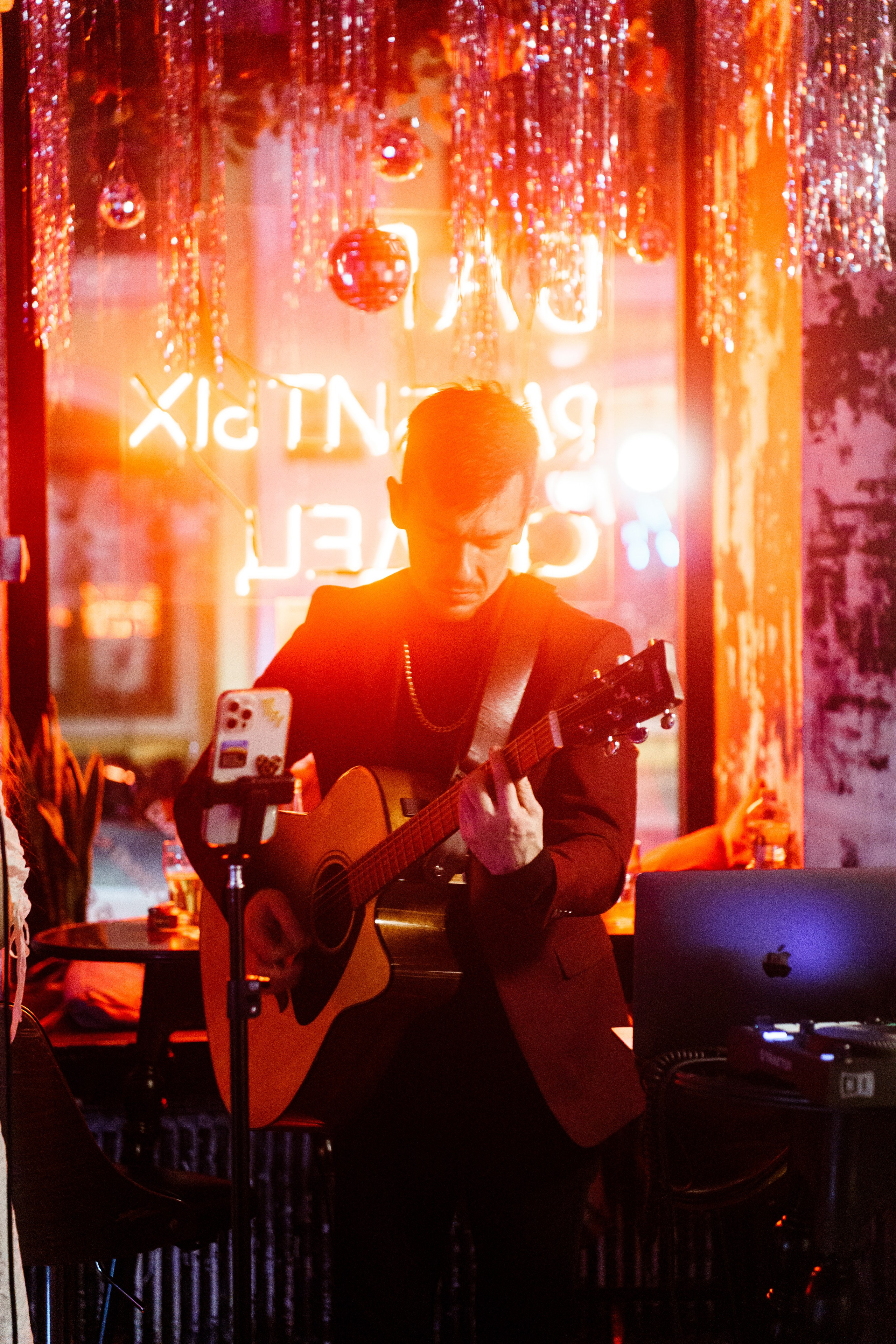 Репетиция Нового года в Баре Разбитых сердец. Концертный и репортажный фотограф в Санкт-Петербурге Слава Пахомов