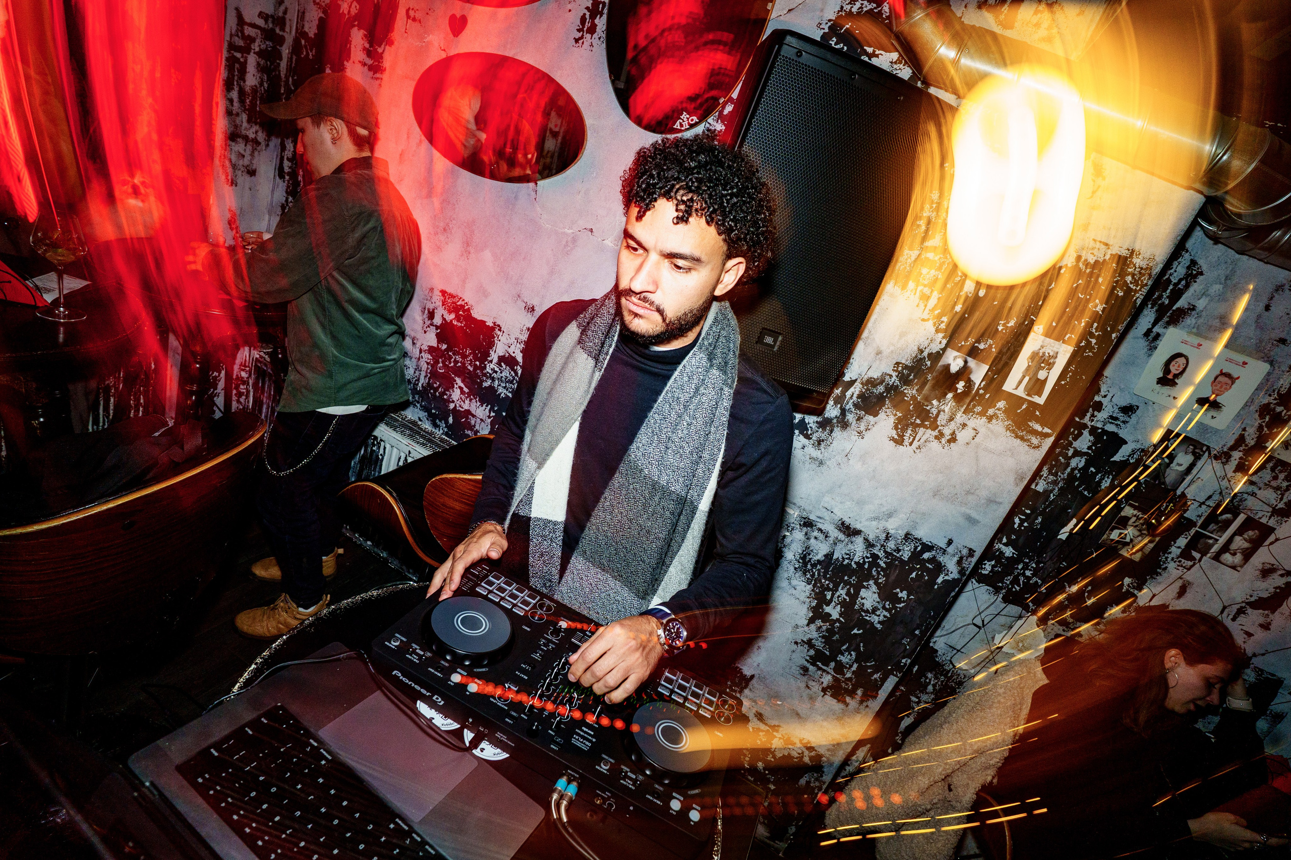 DJ Lael B. Бар разбитых сердец. Концертный и репортажный фотограф в Санкт-Петербурге Слава Пахомов