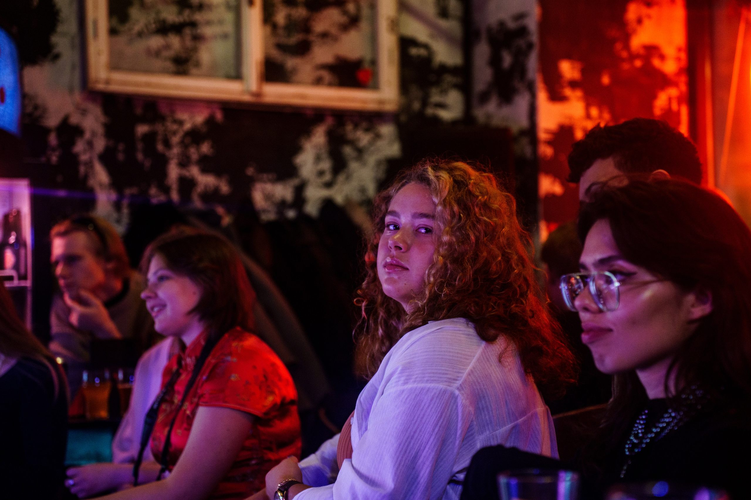 Проект «Поэзия за Углом». Театральная постановка. Бар разбитых сердец. Концертный и репортажный фотограф в Санкт-Петербурге Слава Пахомов