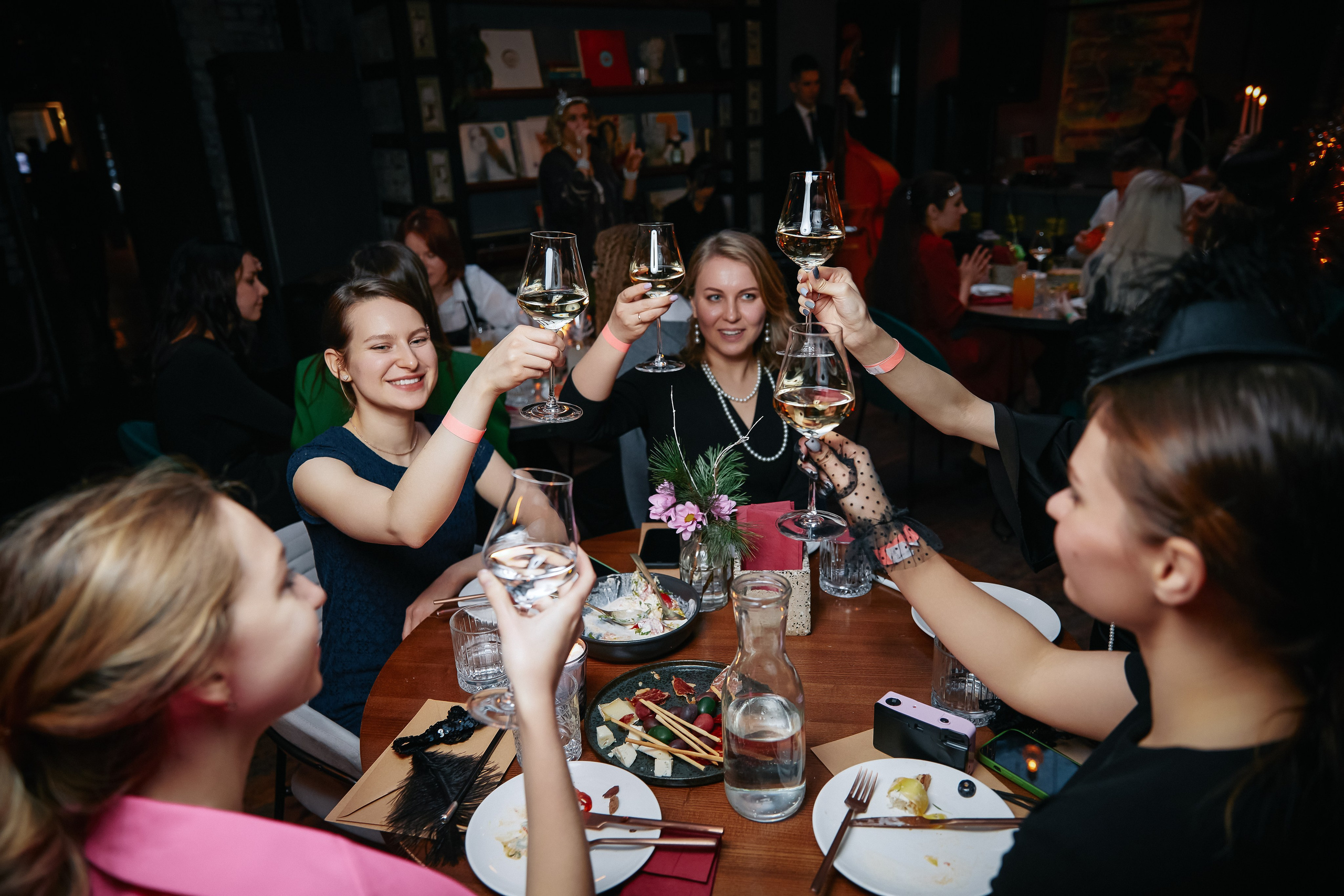 Корпоративные мероприятия. Аксана Лисовская фотограф в Москве. Фотографии с характером