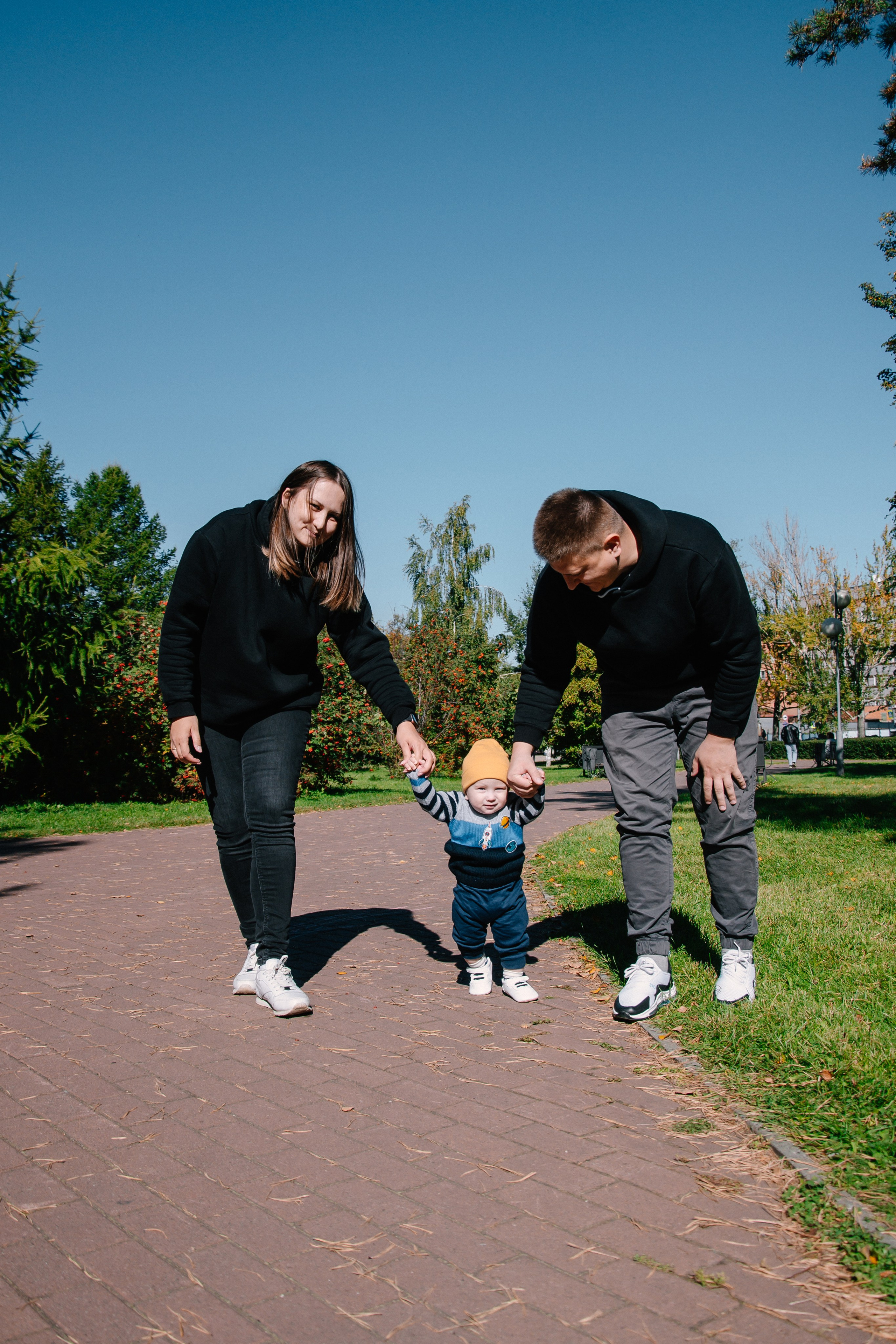 Серебряковы. Сквер Алое Поле. Фотограф в Челябинске Любовь Денисенко