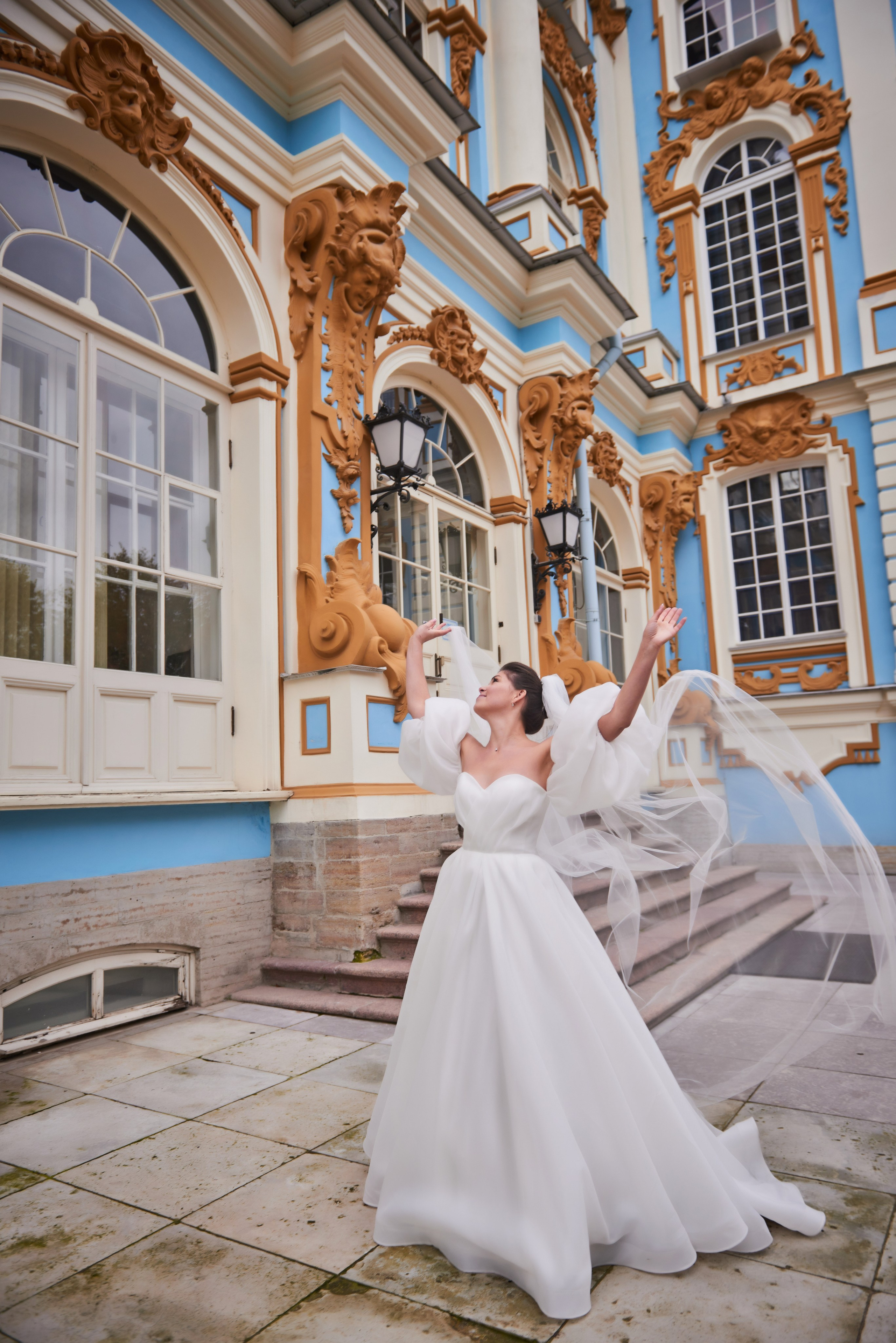 Осенняя свадебная прогулка в Екатерининском парке в Пушкине. Портретный, семейный и свадебный фотограф в Санкт-Петербурге и в Пушкине Ширяев Денис