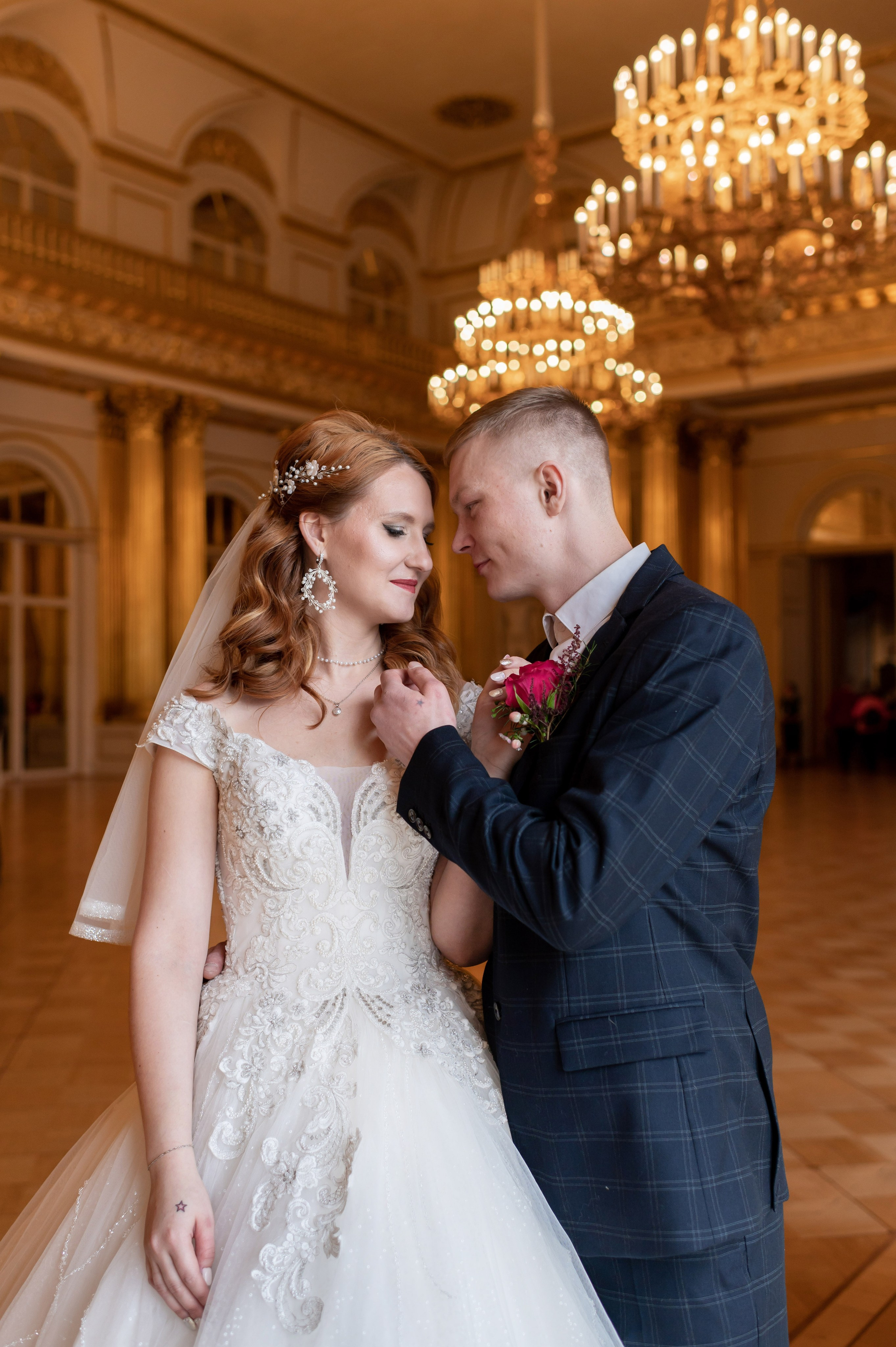 Екатерина и Алексей (свадебная фотосессия в Эрмитаже и Первом Дворце Бракосочетания на Английской набережной 28). Портретный, семейный и свадебный фотограф в Санкт-Петербурге и в Пушкине Ширяев Денис