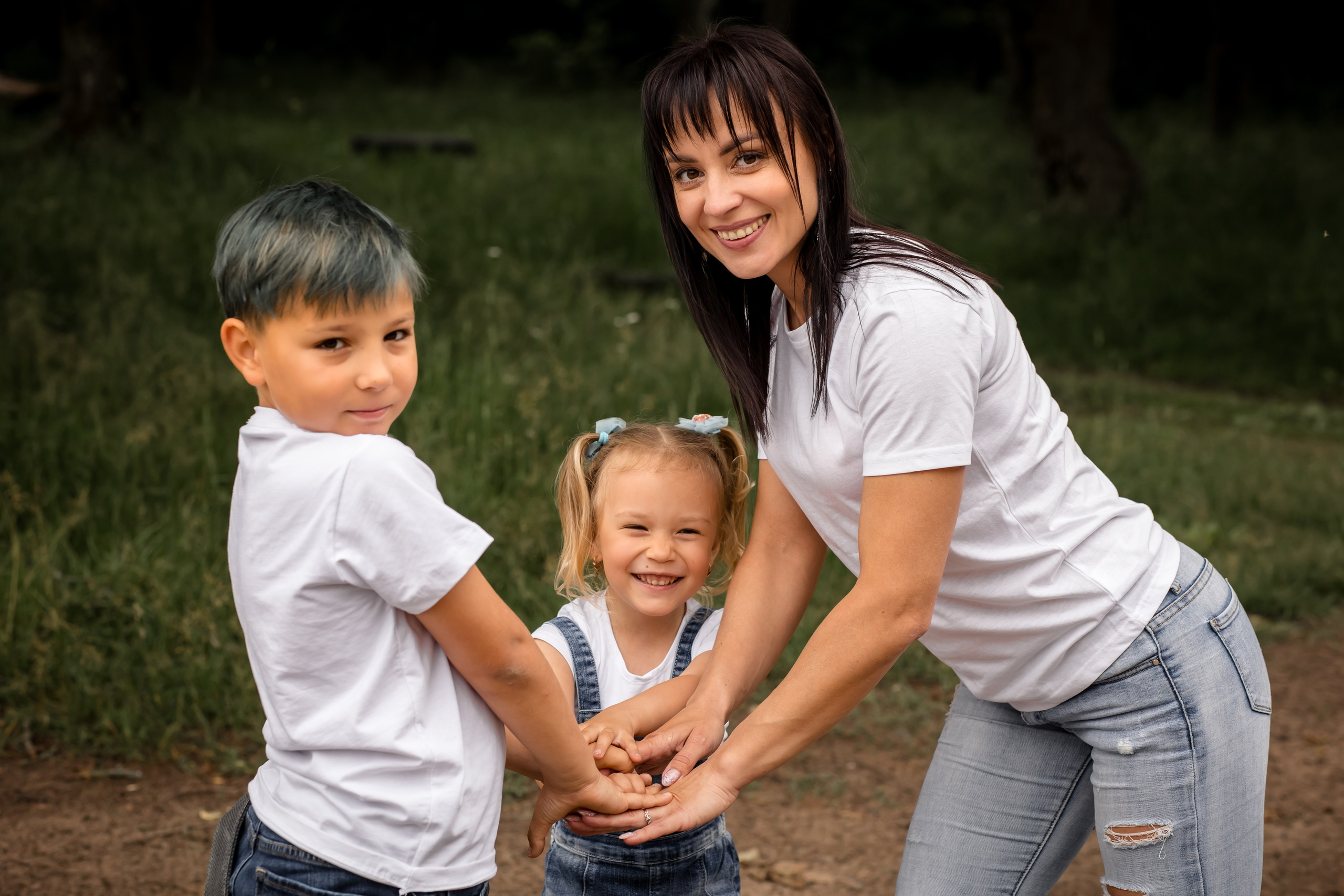 Катя с детками