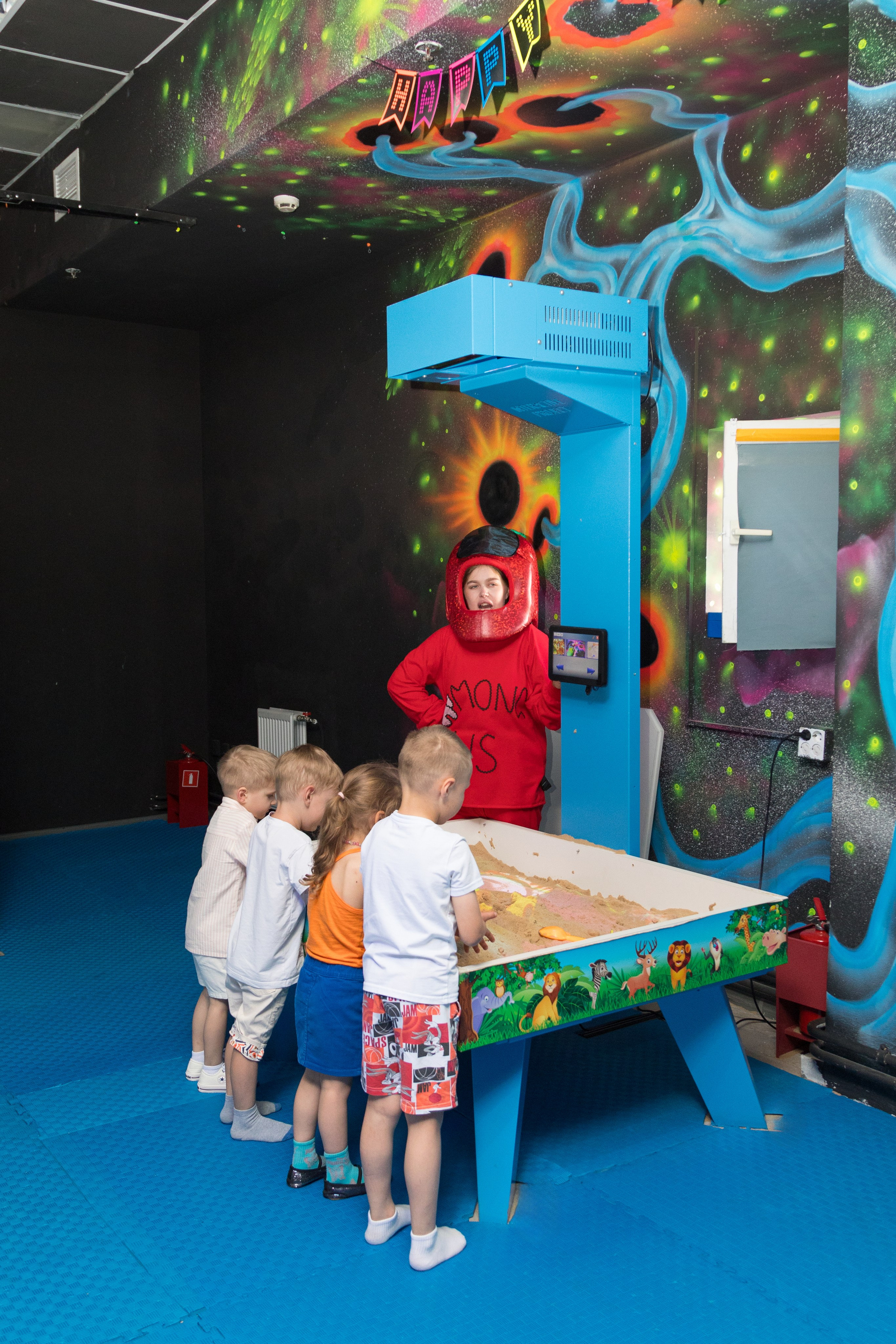 День рождения Феди, 5 лет. НЕОПАРК. Детский и контент фотограф Надя Волкова Санкт-Петербург