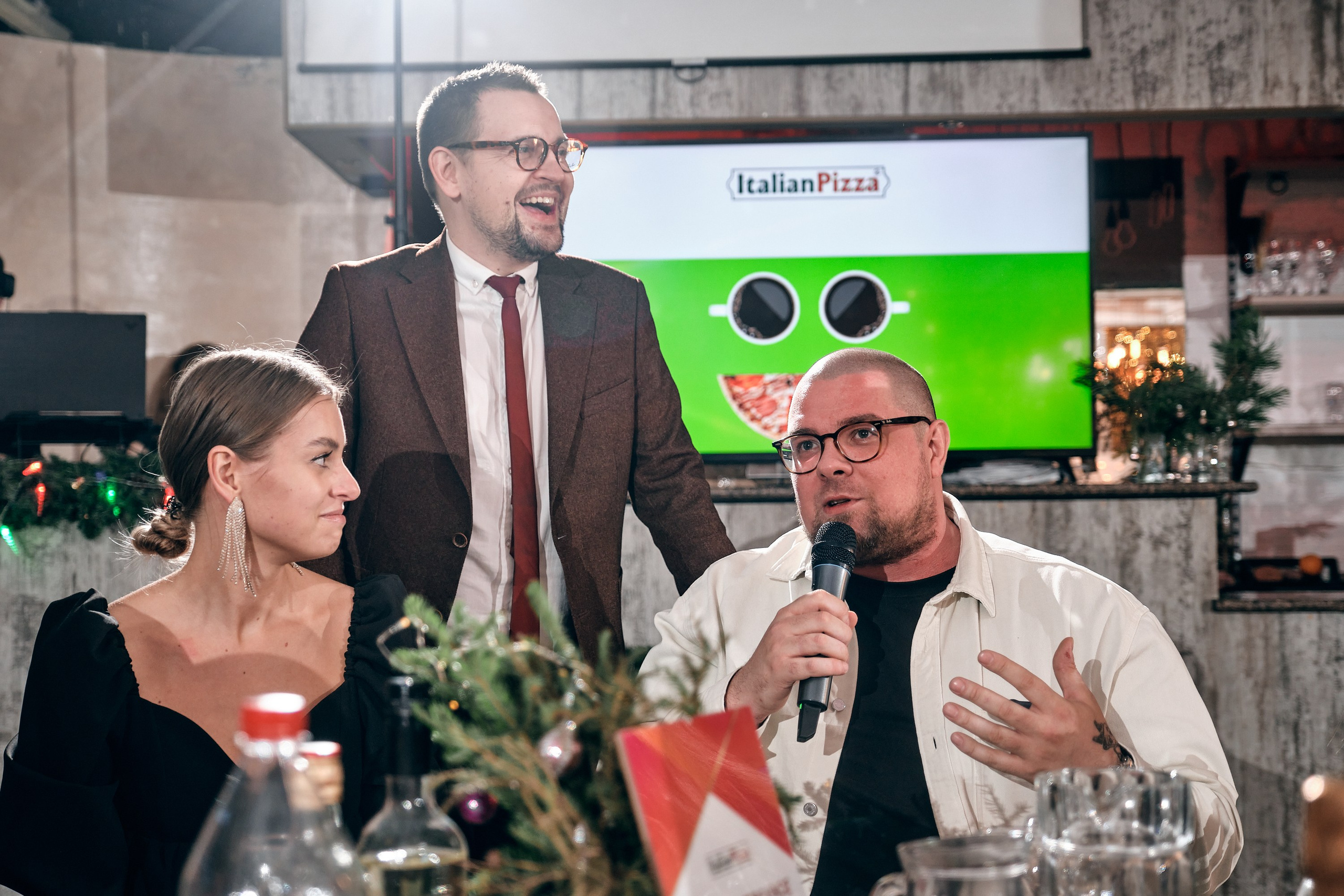 Новогодний корпоратив управляющей компании Италиан Пицца. Event агентство PAPRIKA в Екатеринбурге