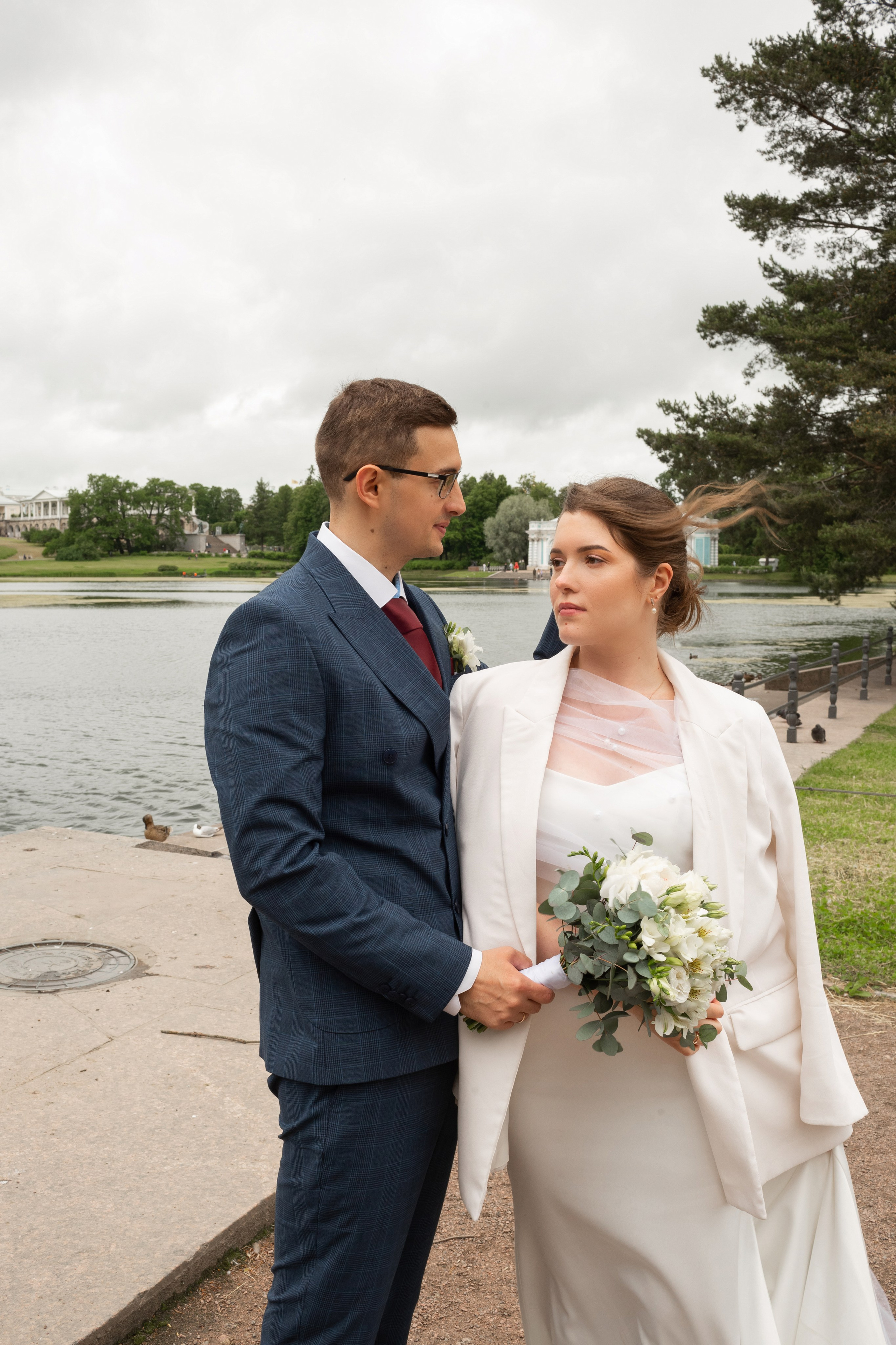 Свадебная фотосессия в Пушкине. Свадебный фотограф Кирилл Белый