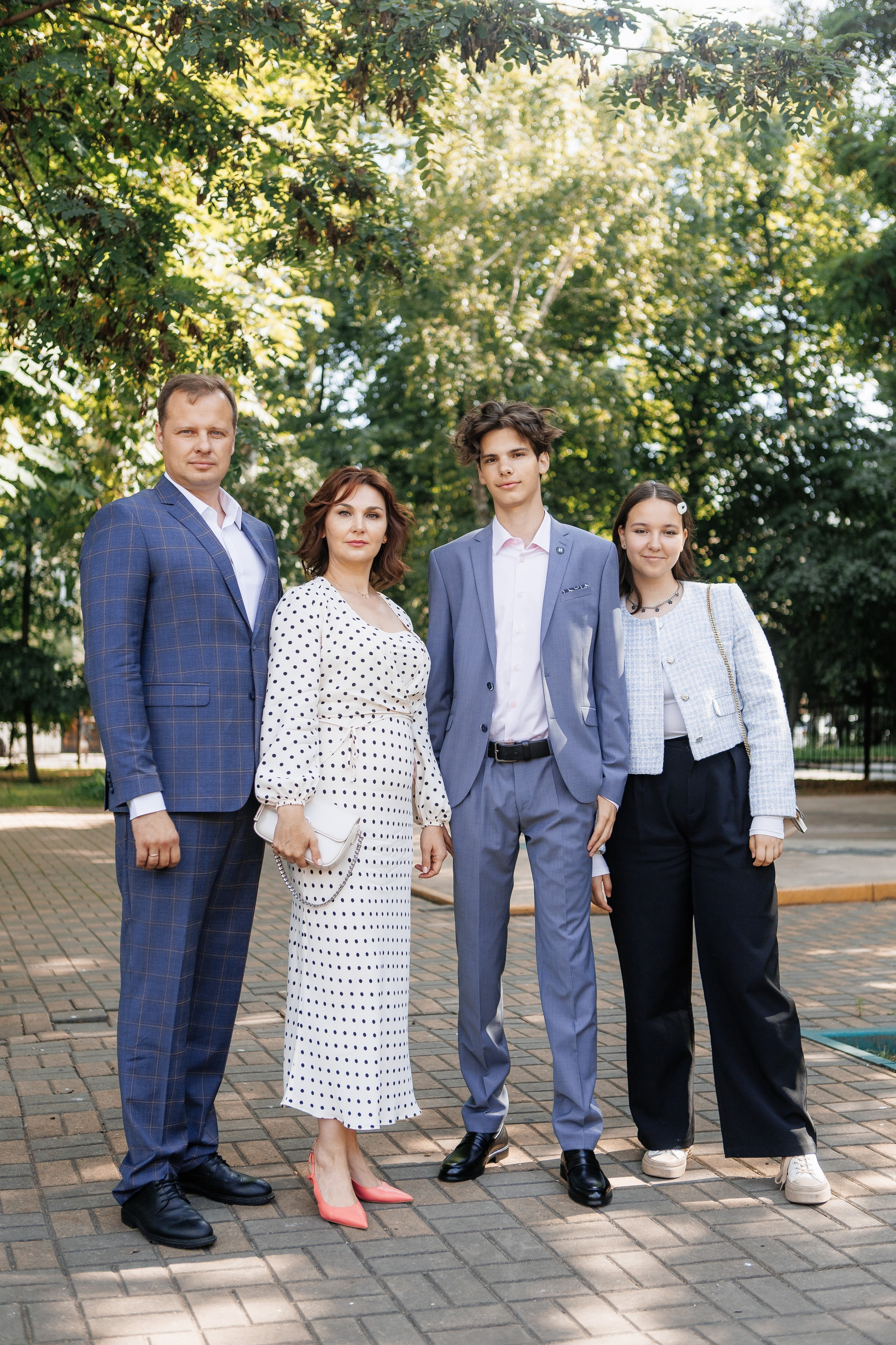 Выпускной Гимназия 12 2024 г. Свадебный и портретный Фотограф в Липецке Дмитрий Котюков