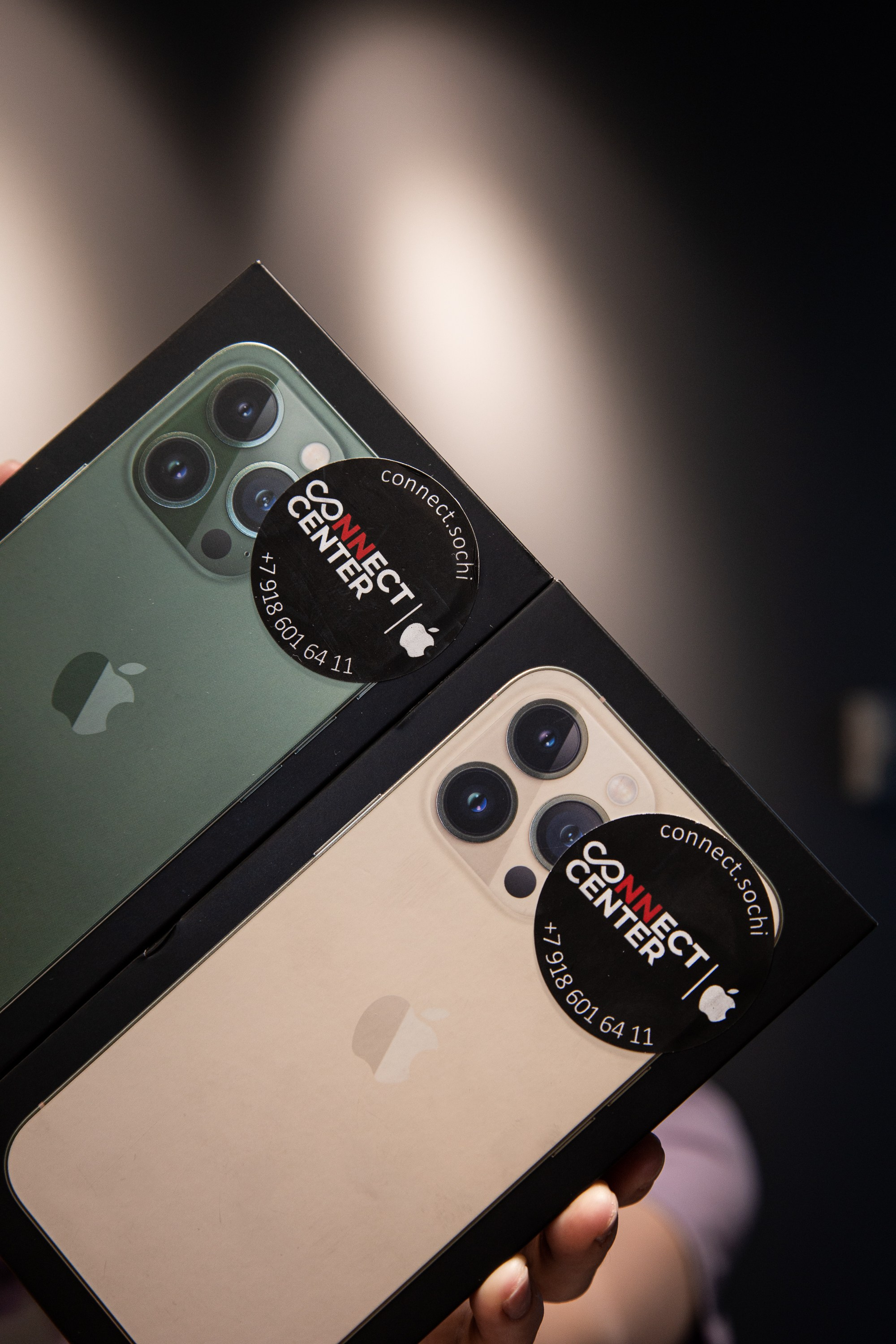 Салон Сотовой связи. Семейный и Свадебный фотограф в Сочи