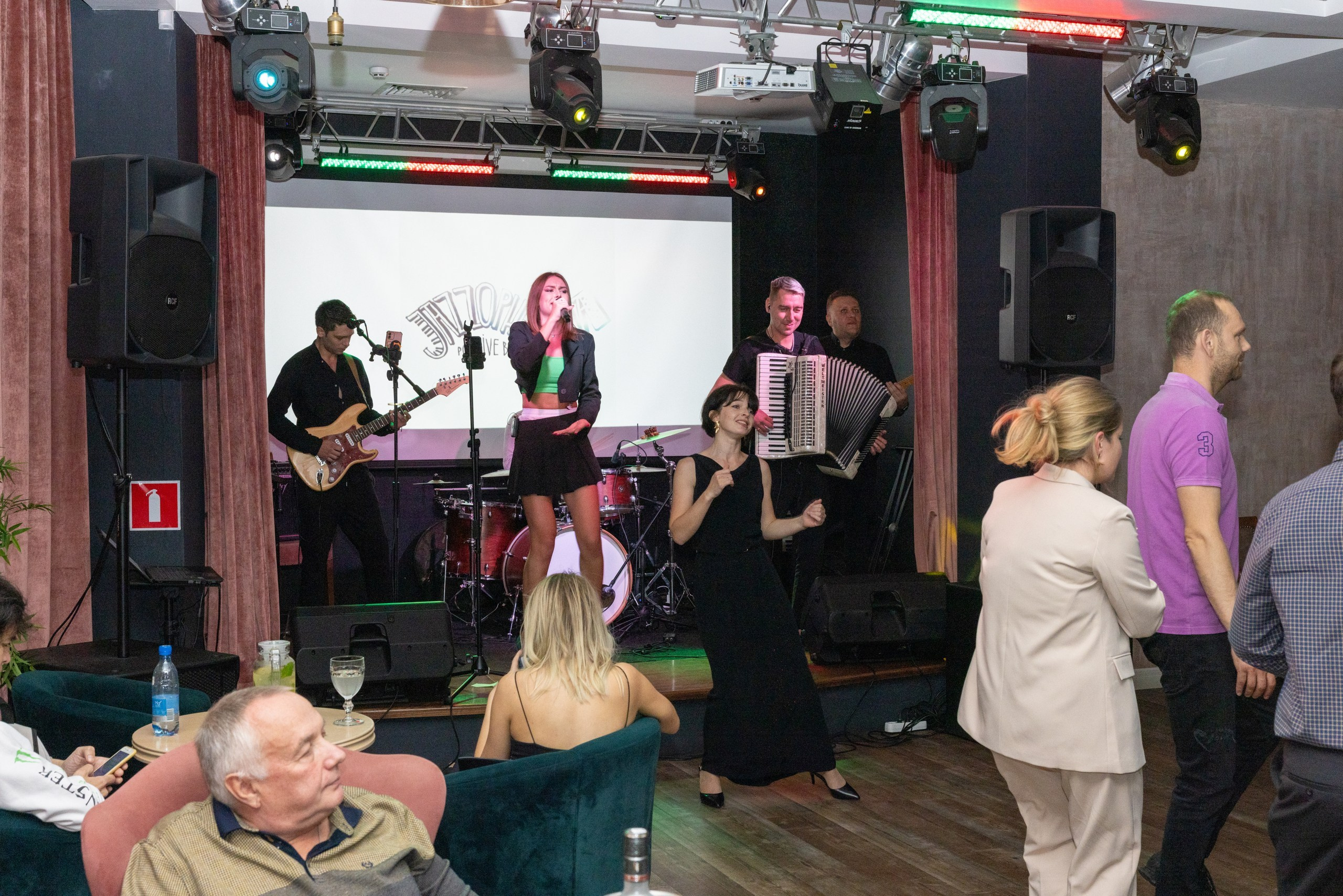 Юбилей в ресторане Тбилиси. Фотограф в Туле Крупский АнДРей. Фотостудия «КАДР71» в Туле