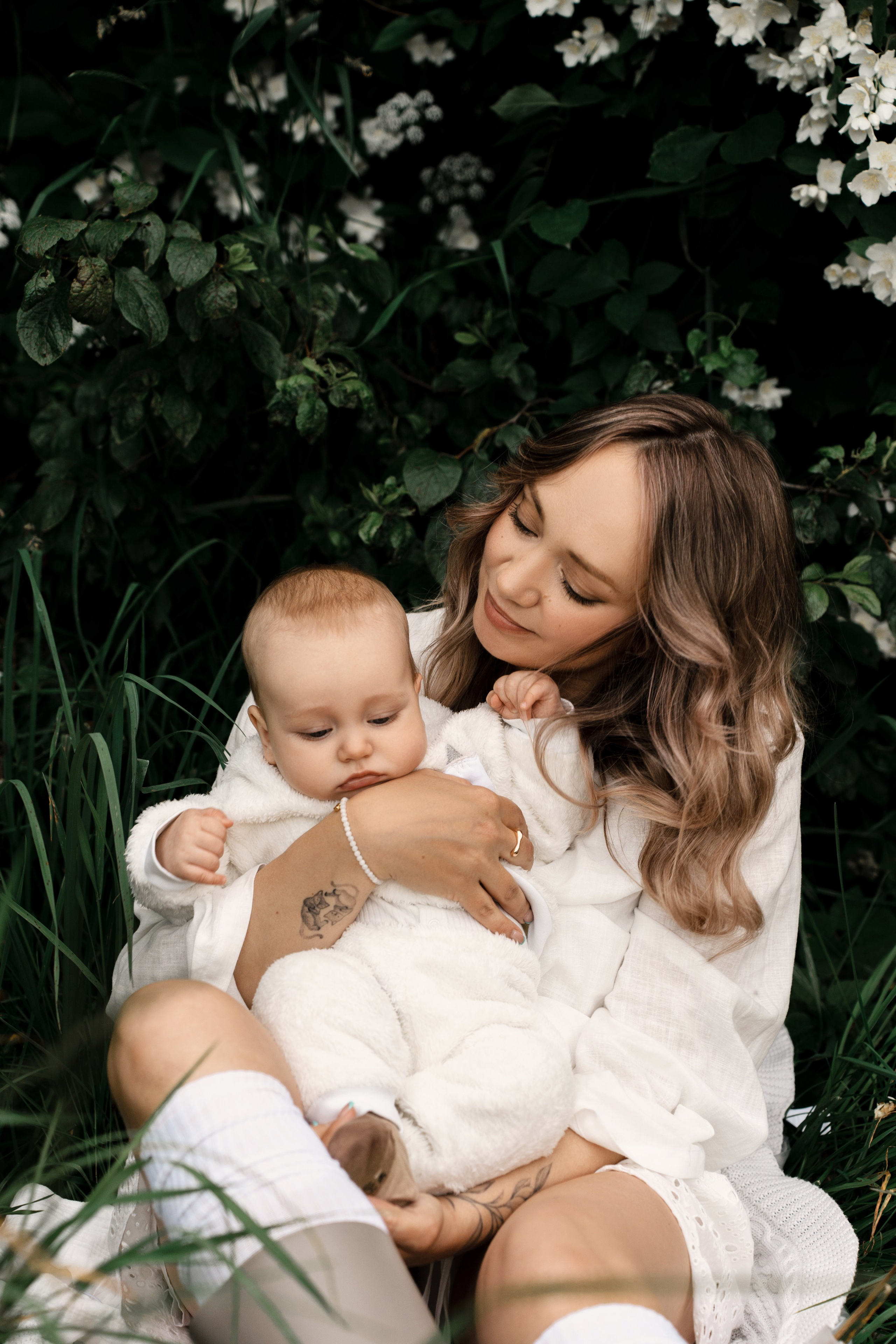Первые полгодика рядом с мамой. Ваш семейный фотограф в Минске — Вика Трегубова