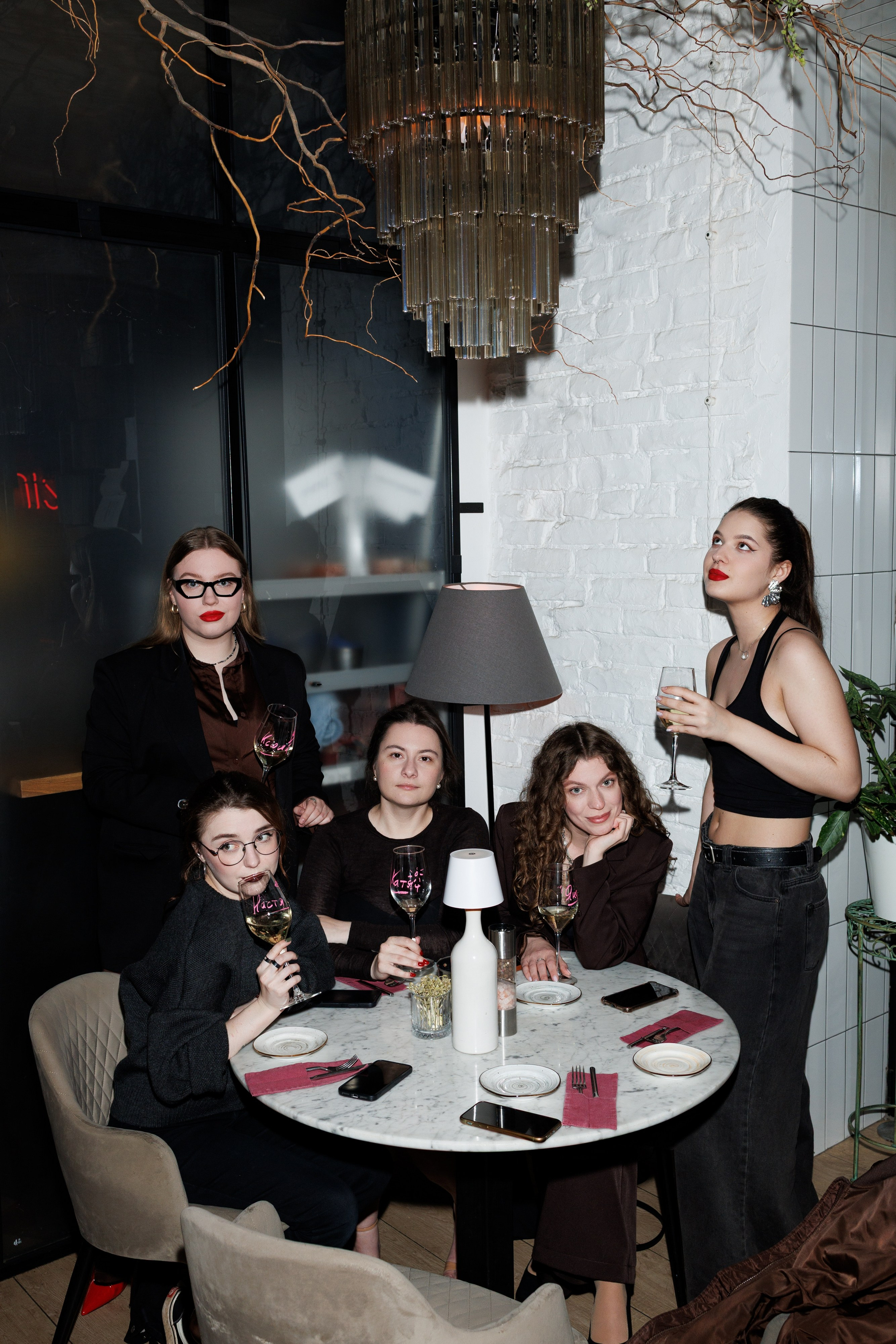 День рождения винного бара Оптимист. Https://andreysolodov.ru