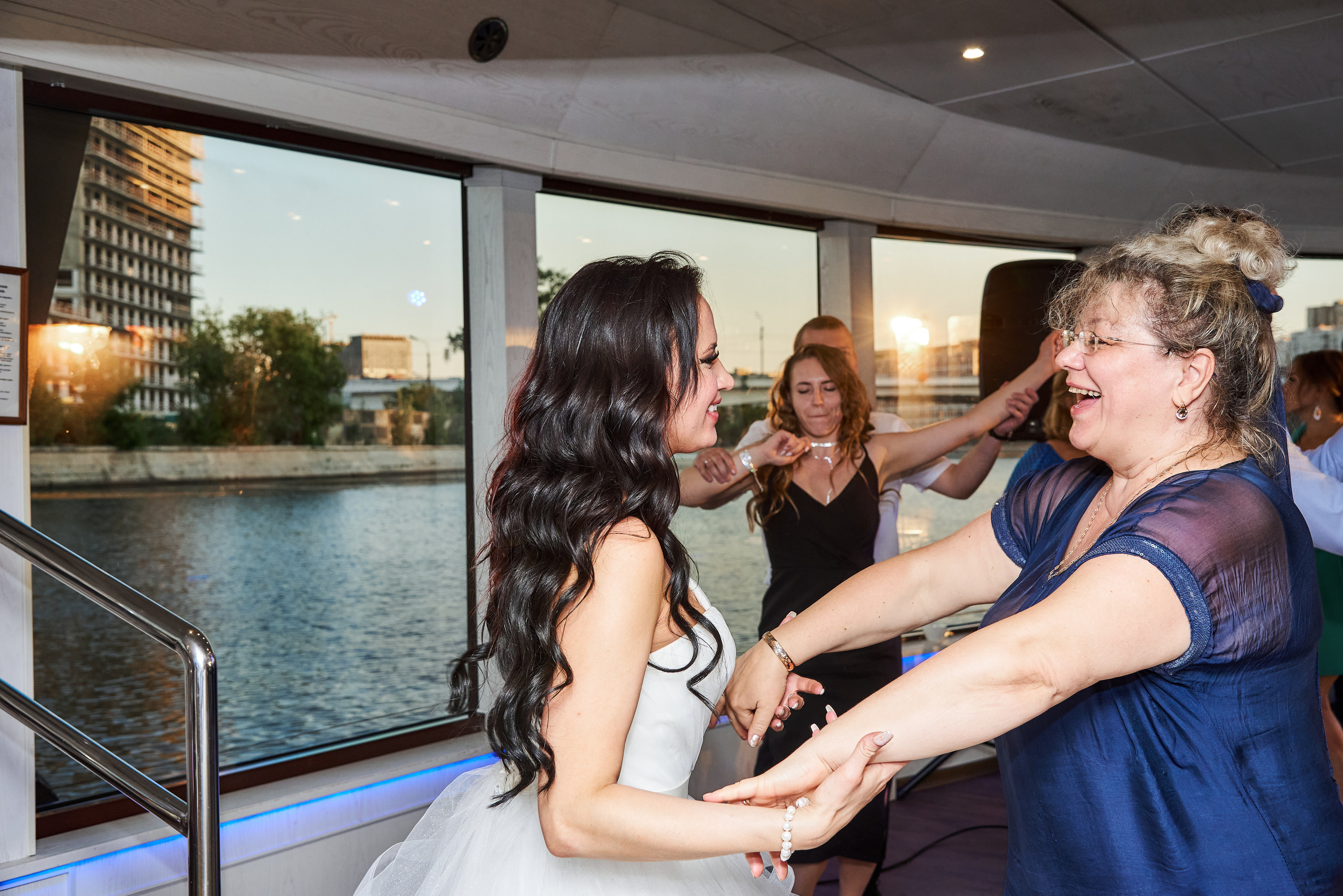 Ярослав и Любовь. Свадебный и семейный фотограф в Москве