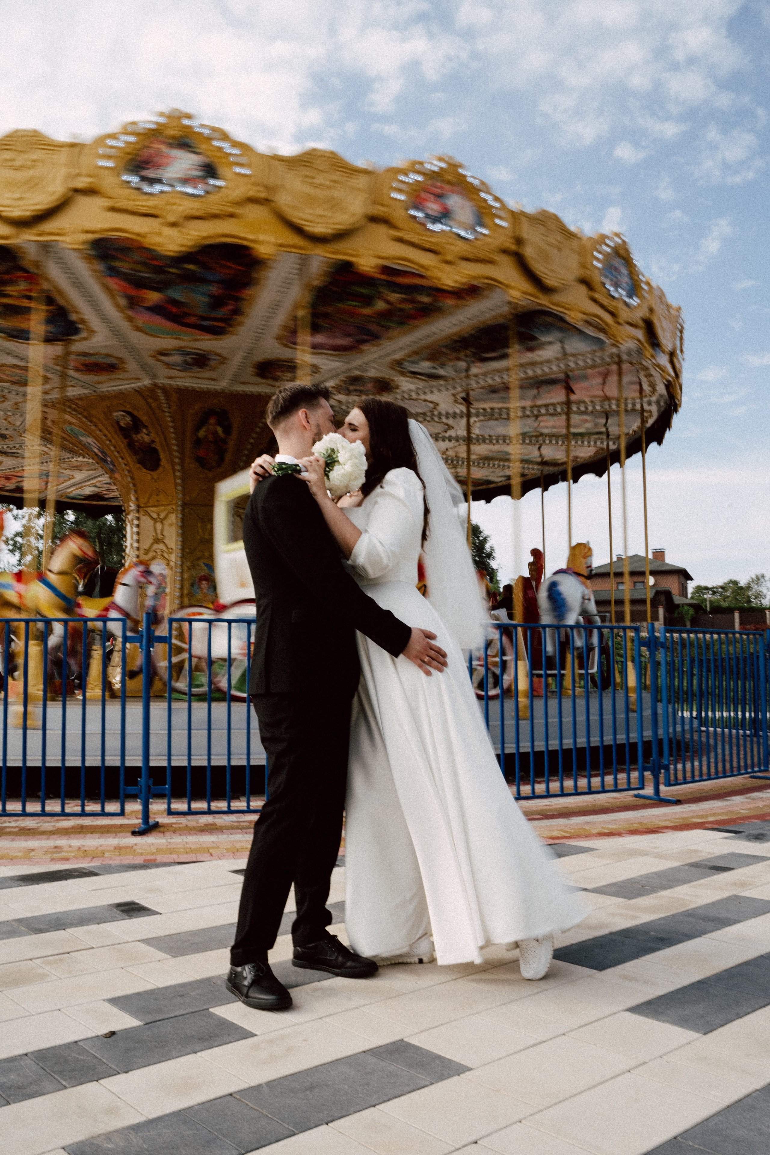 Свадебная фотосъемка в Пскове. Свадебный и семейный фотограф в Пскове и Острове Света Суворова
