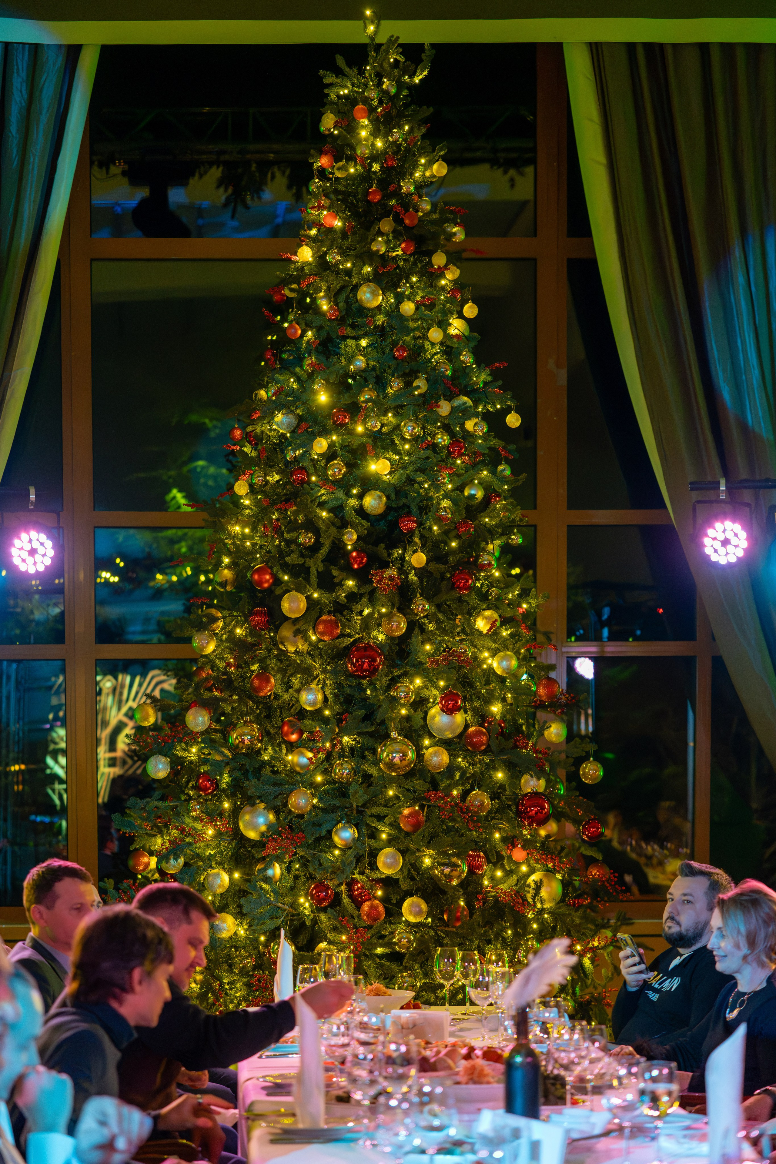 Новый год в стиле Great Gatsby. Репортажный фотограф в Красной Поляне и Сочи Павлюченко Екатерина