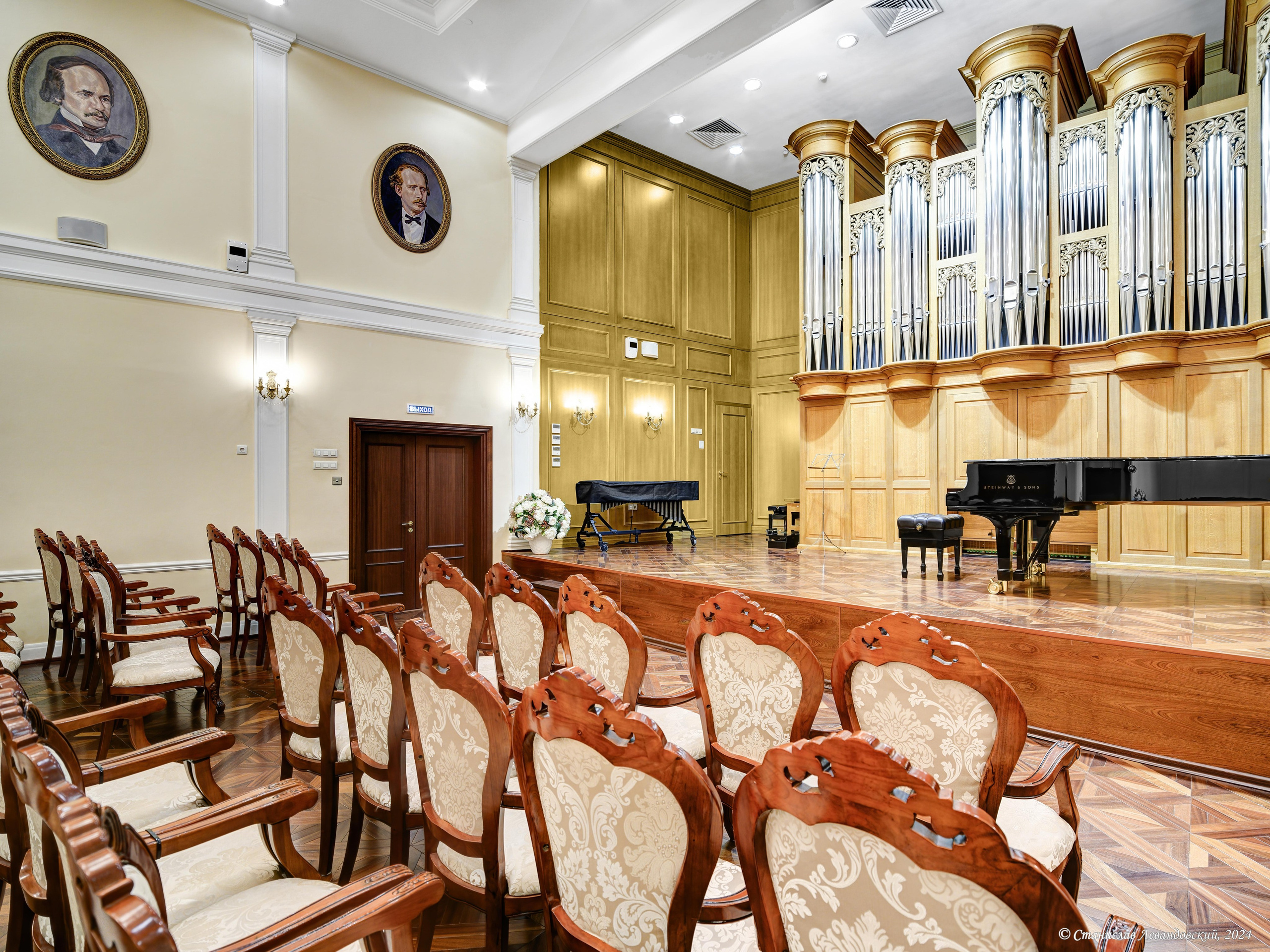 Интерьерная съемка. предметы в интерьере. Предметный фотограф в Москве Станислав Левандовский