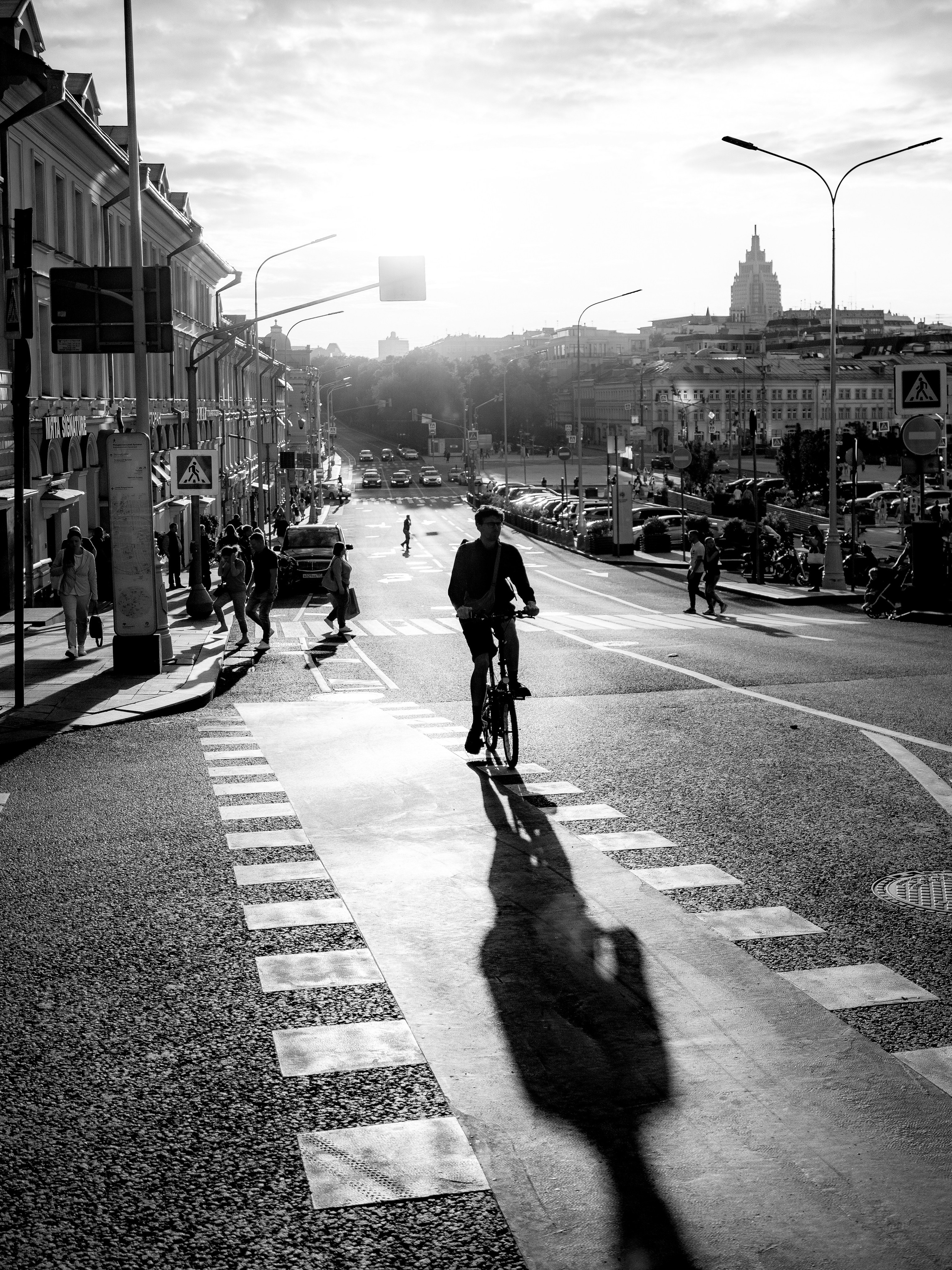 УЛИЧНАЯ ФОТОГРАФИЯ. Эд Тихонов. Городской фотограф