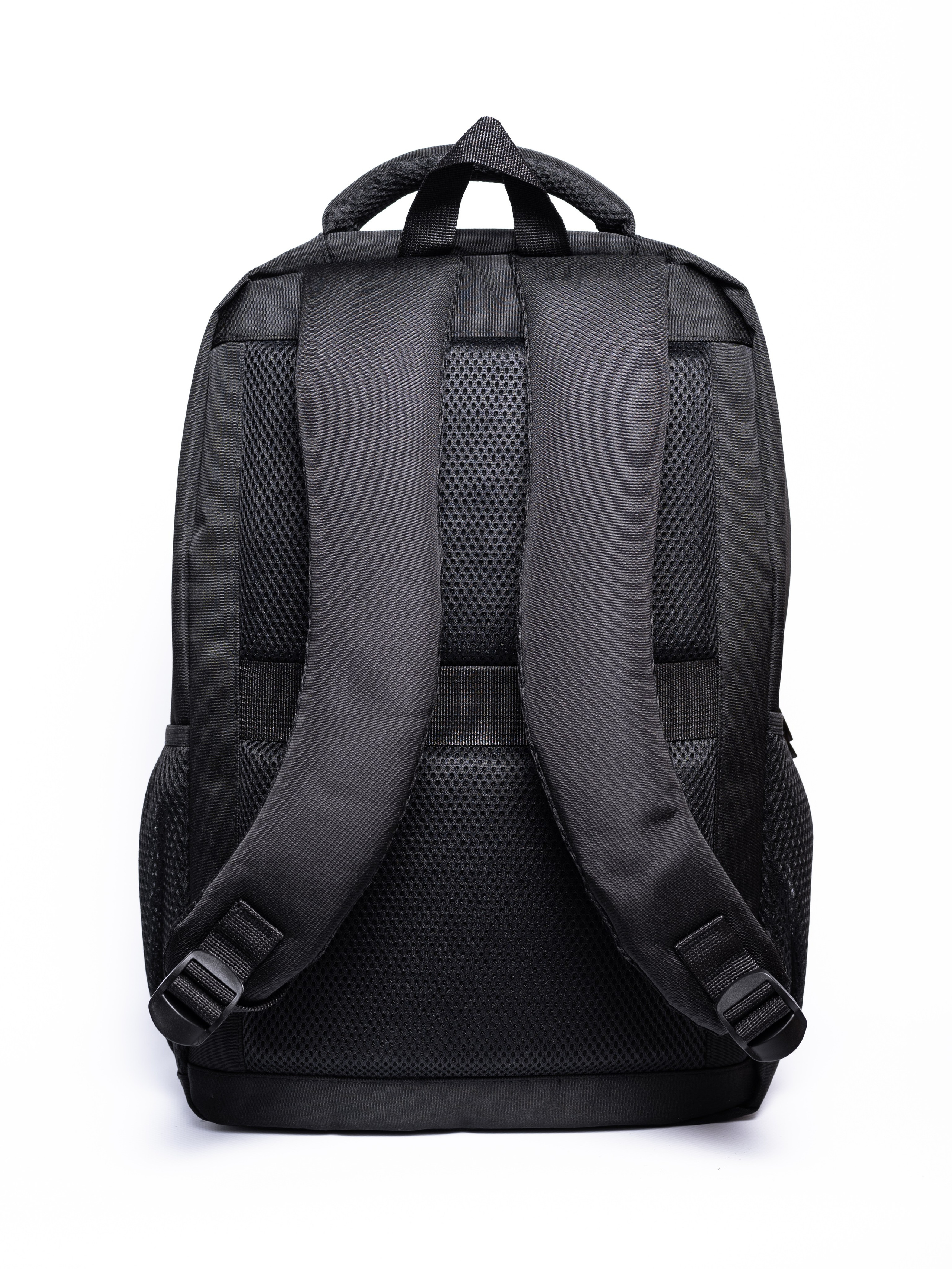 Рюкзаки. Предметный фотограф, фото для маркетплейсов Пятигорск, КМВ