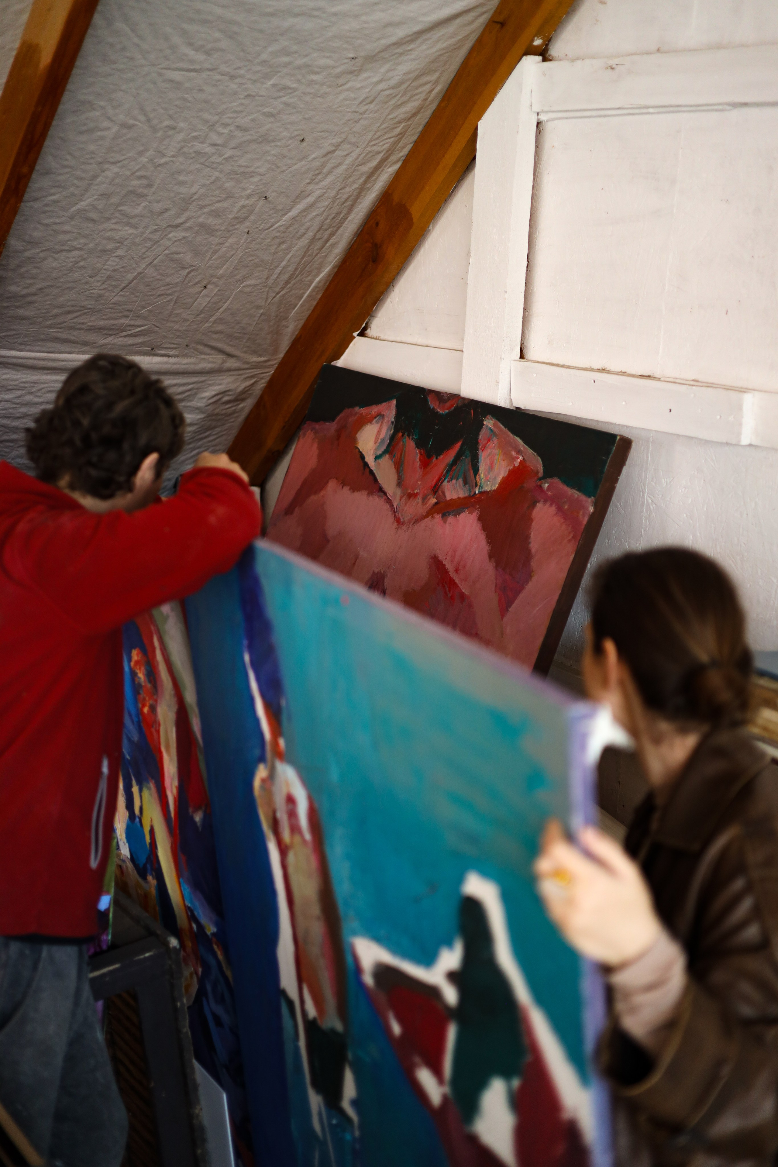 Художники Ренат Рамазанов и Александра Сырбу. Дженбаз Павел — фотограф в Ялте