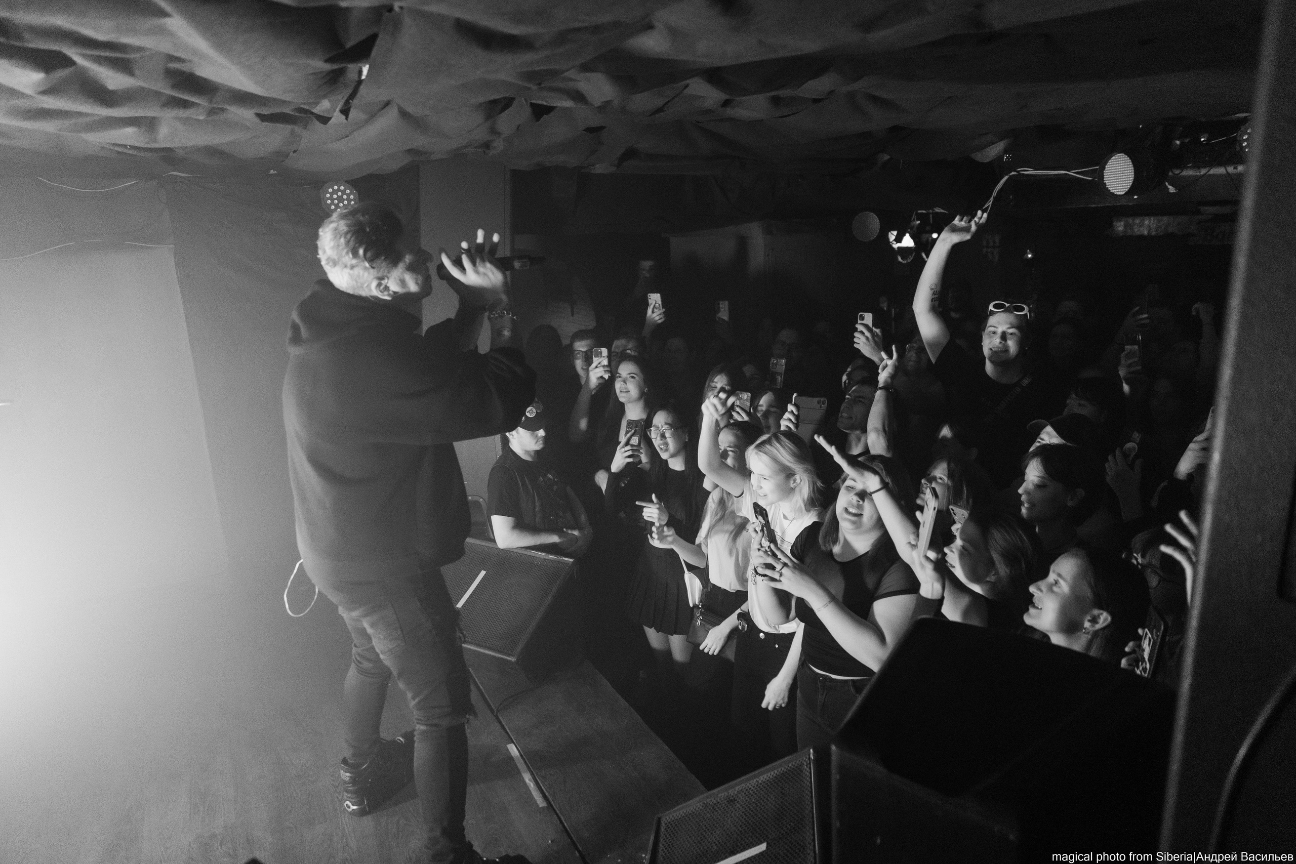 Playingtheangel. _Carpe diem_