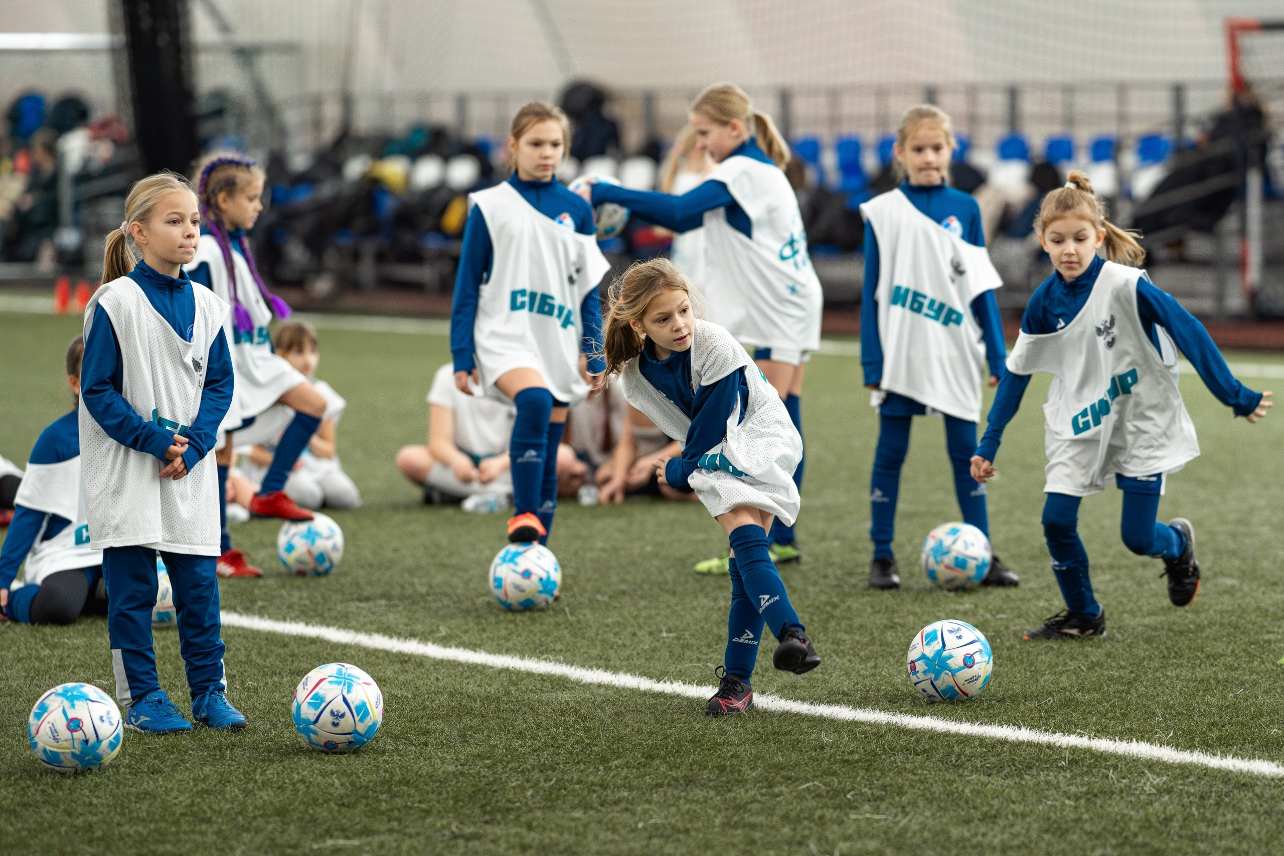 Фестиваль «СИБУР. Урок футбола» в рамках проекта Российского футбольного союза «Футбол в школе». Портретный и репортажный фотограф в Воронеже: Анастасия Пузикова
