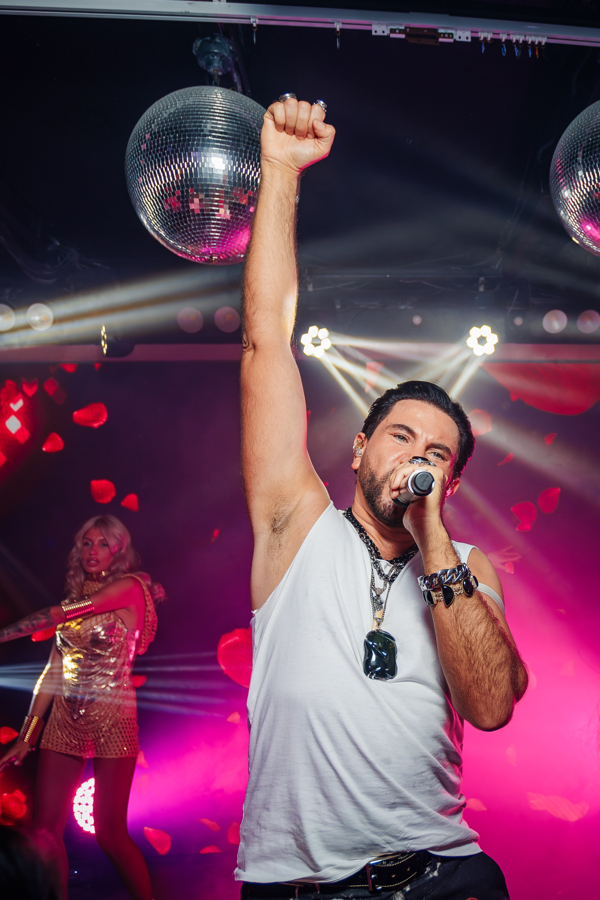 «АВРААМ РУССО"_Чайка на пляже_Ялта_21.06.2025. Аминов Руслан | Фотограф