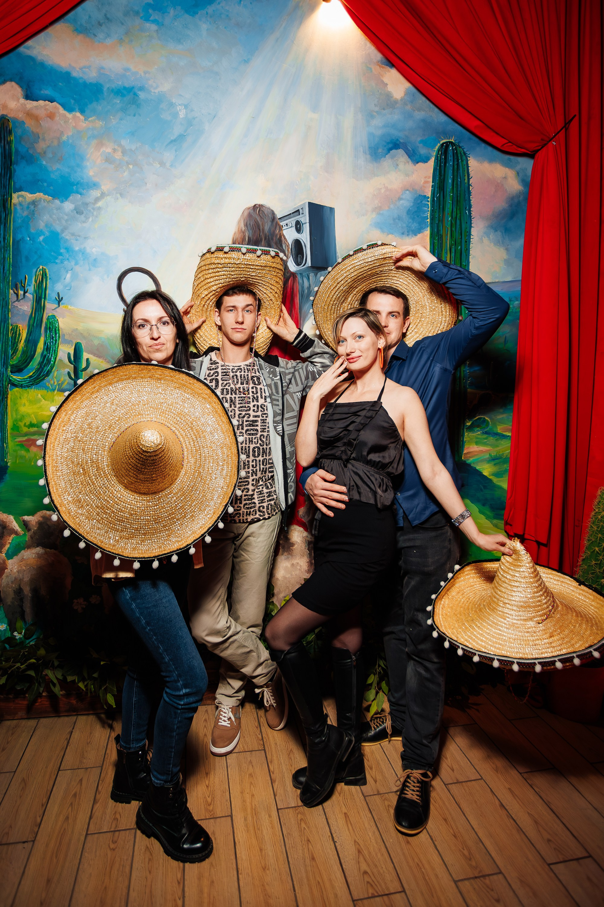 День «Гурмана"_El Pastor_Симферополь_7.03.2025. Аминов Руслан | Фотограф