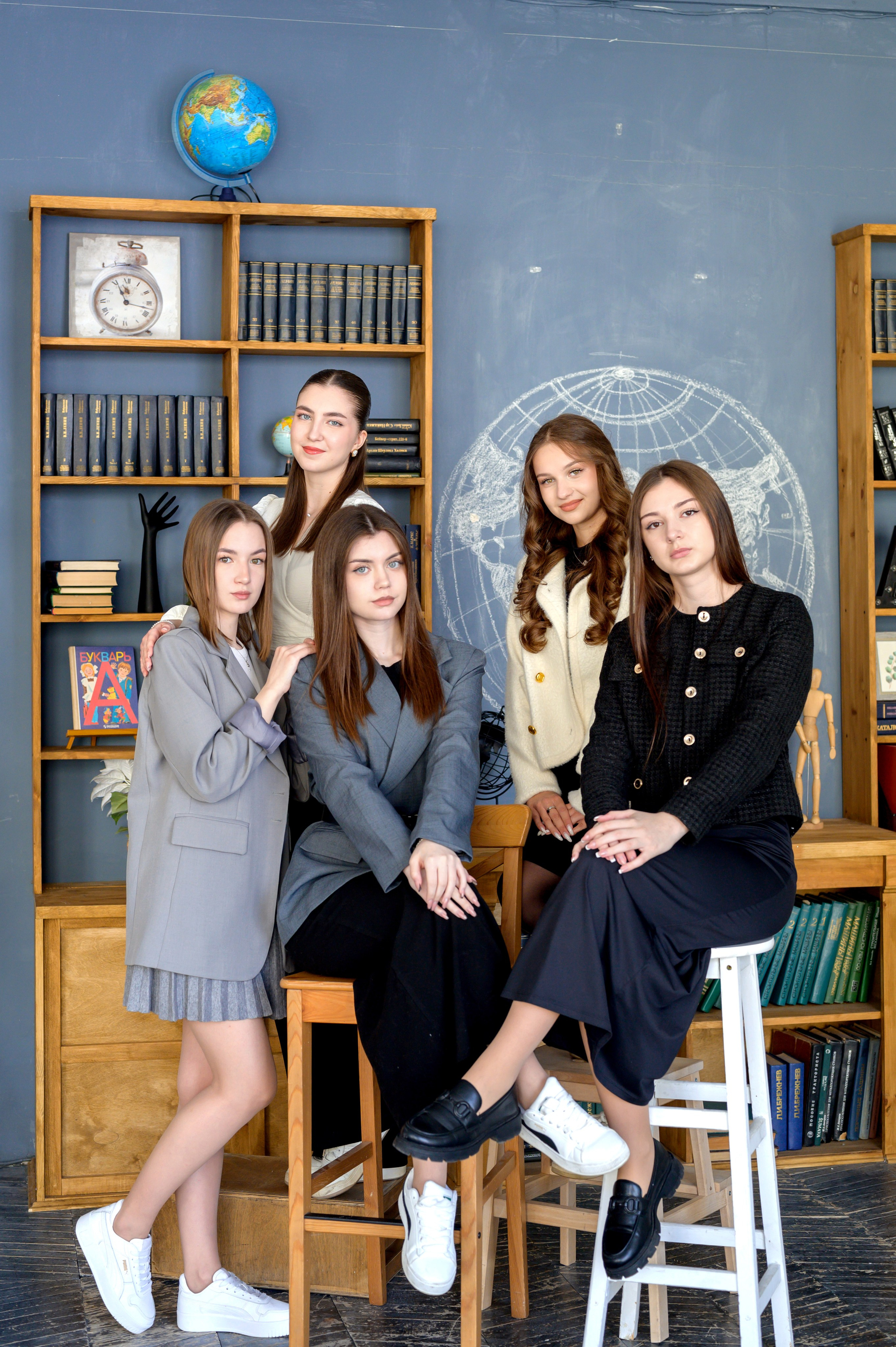 11 класс. студия. Фотограф новорожденных, семейный детский в Тюмени Татьяна Морозова