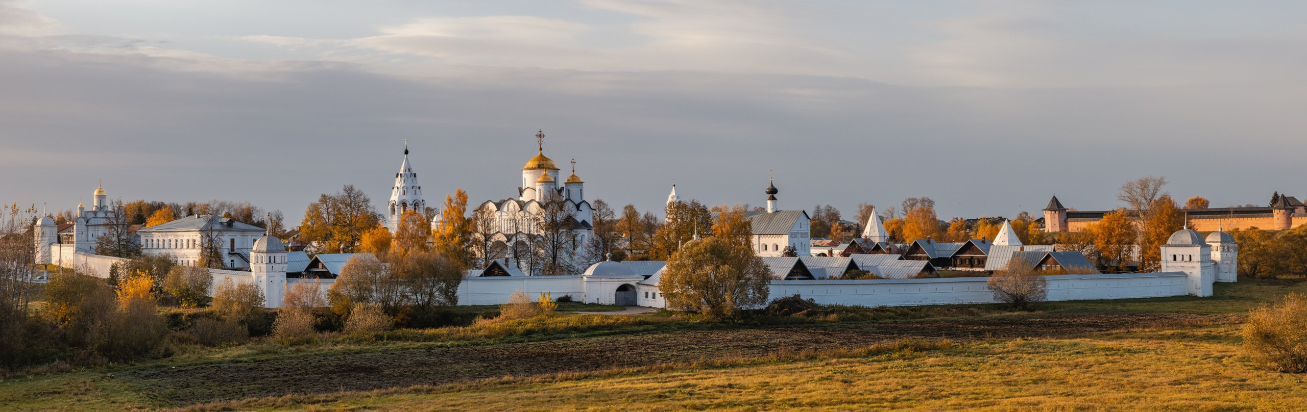 City and architectural portfolio of photographer Vadim Sherbakov. Vadim Sherbakov Portfolio