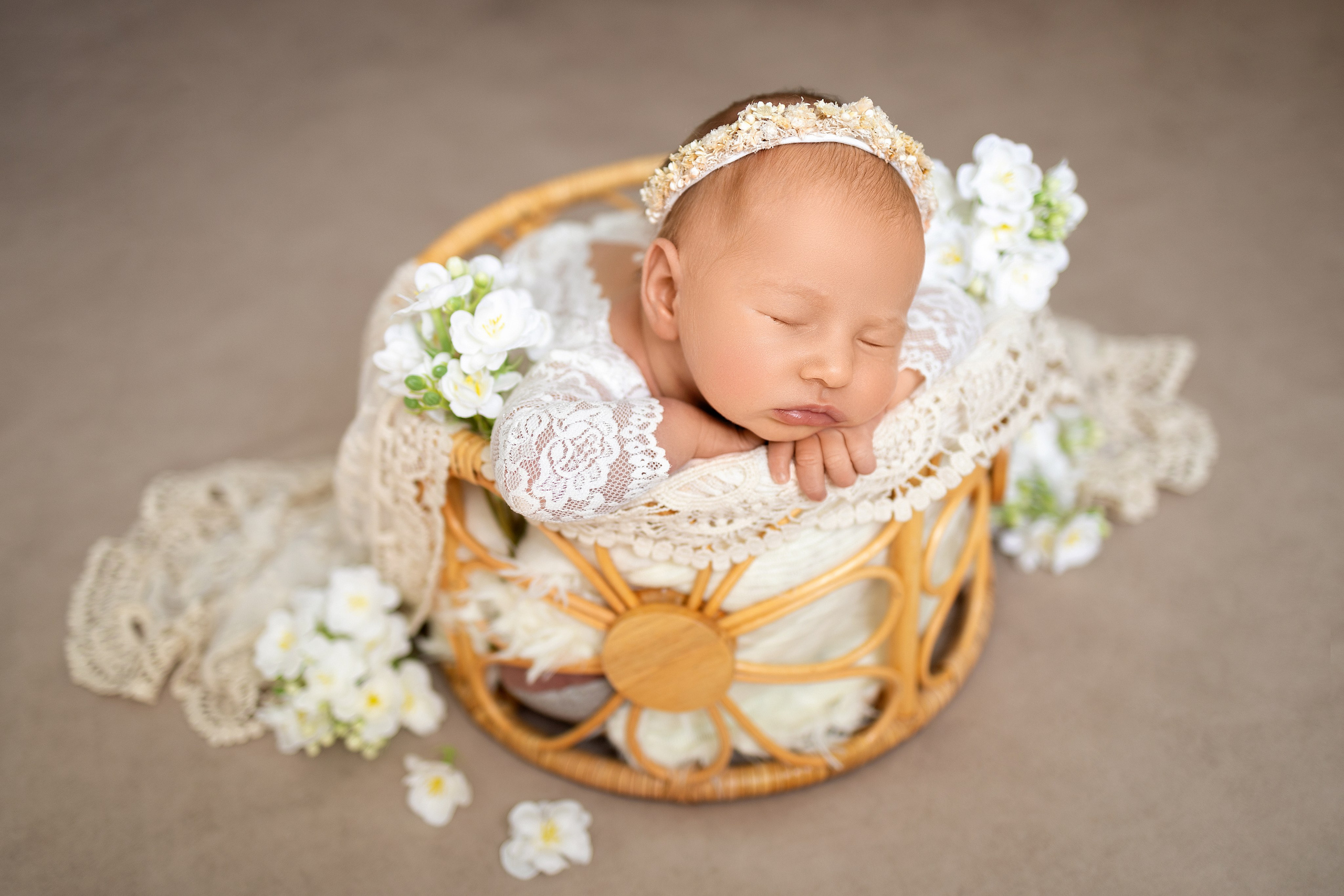 Фотограф новорожденных в г. Ростове-на-Дону Инна Дурасова