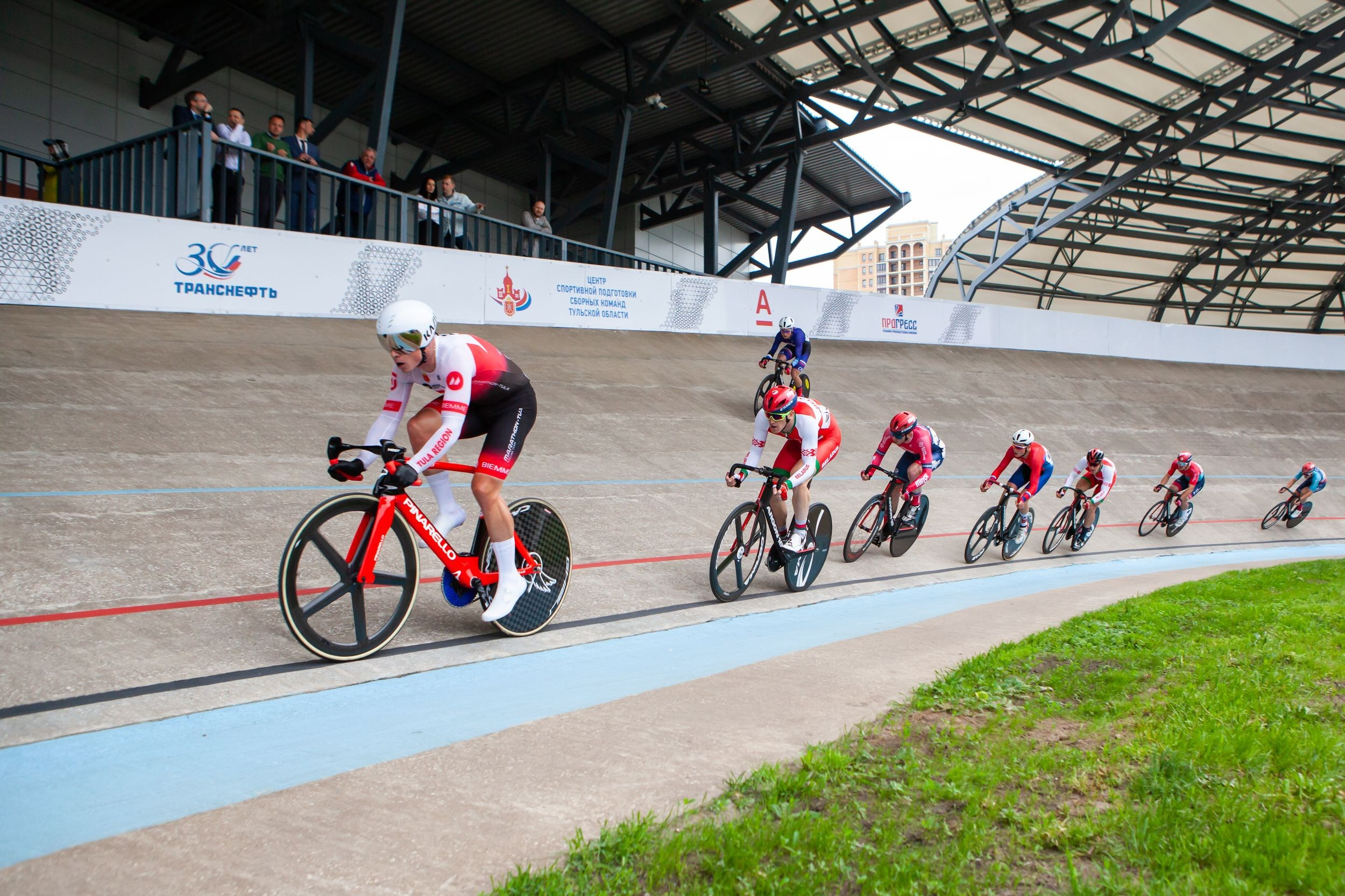 Соревнования по велоспорту «Большой приз Тулы» (19 мая 2023). Репортажный фотограф Алексей Пирязев
