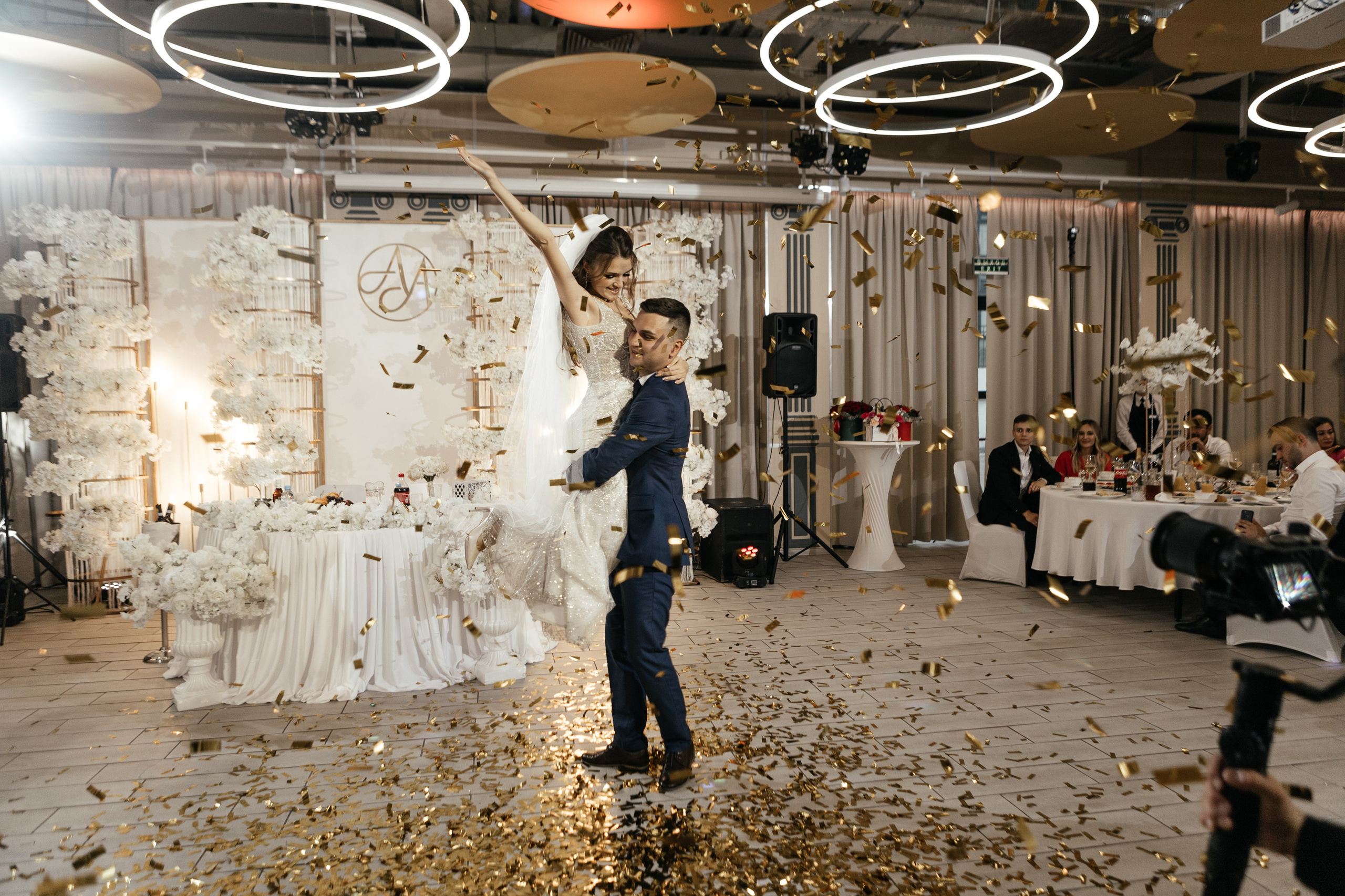 Свадебный фотограф Уфа — Руслан ГабдлисламовЖивые эмоции, красивые кадры, воспоминания на всю жизнь.Работаю по всей Республике Башкортоста. Свадебный фотограф Уфа Руслан Габдлисламов