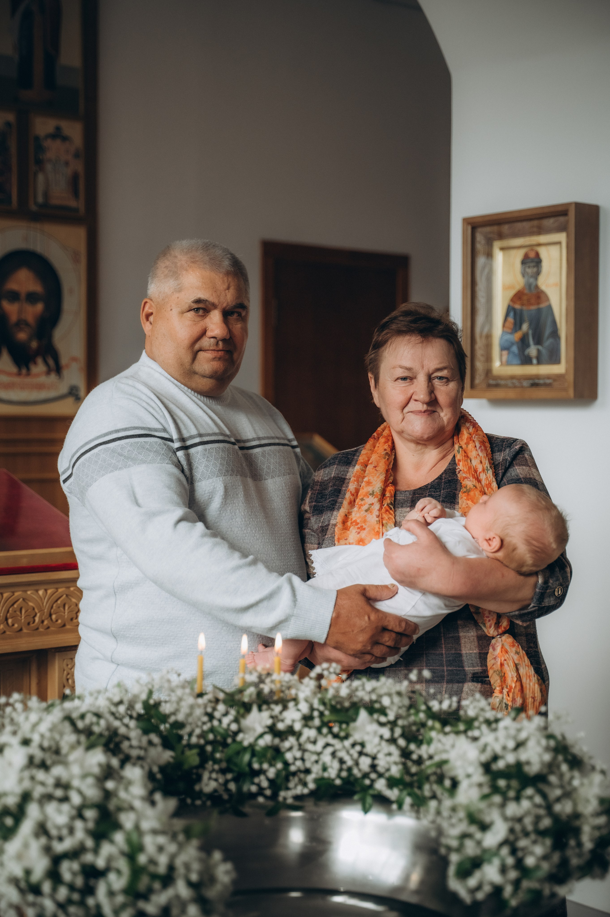 Крещение Ромы (Приход храма святой Равноапостольной княгини Ольги). Семейный фотограф в Минске Дарья Дреко