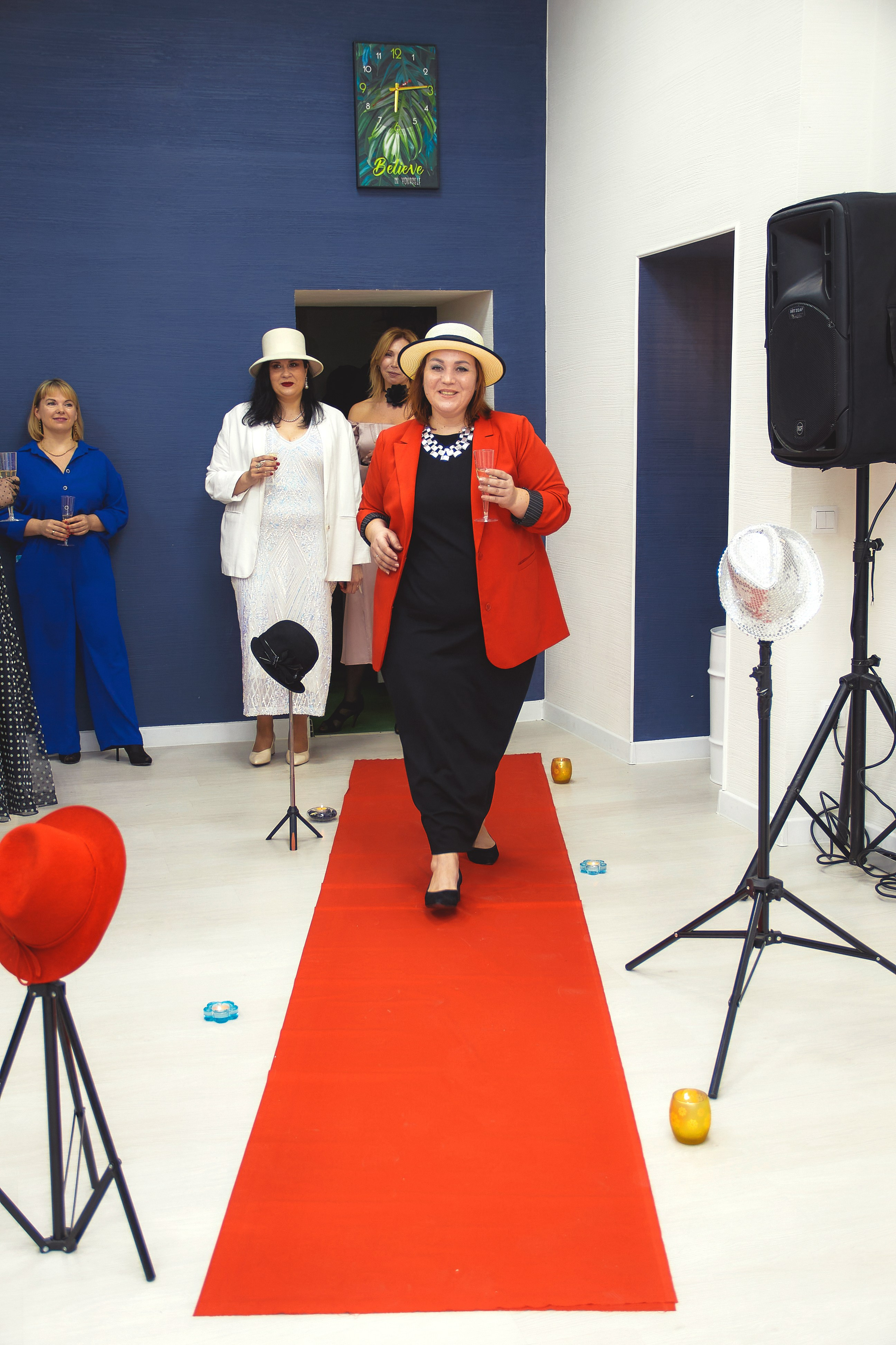 Творческий вечер «Дама в шляпе». Фотограф в Смоленске Ася Польшина