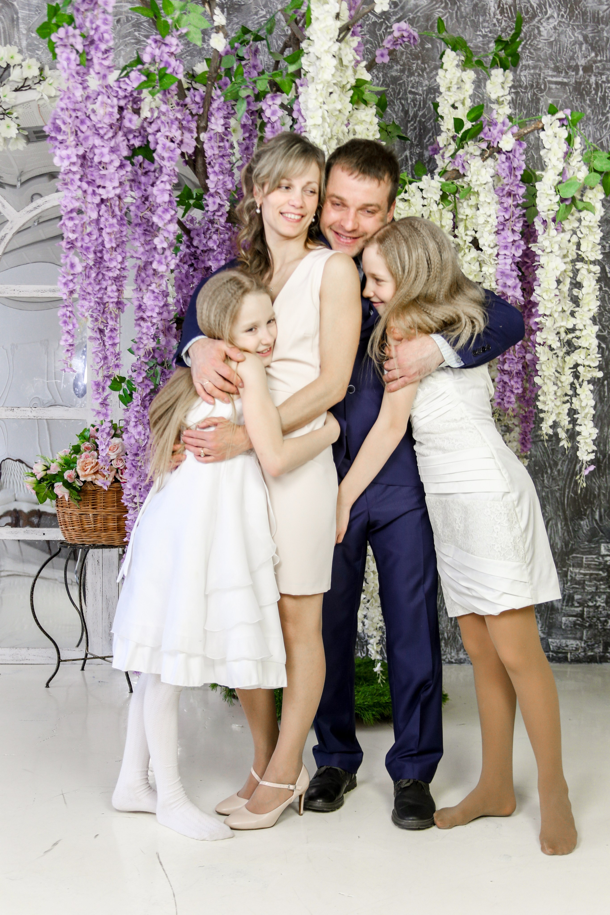 Максим и Любовь. Фотограф Пермь. Фотосессия в фотостудии Перми и на свежем воздухе